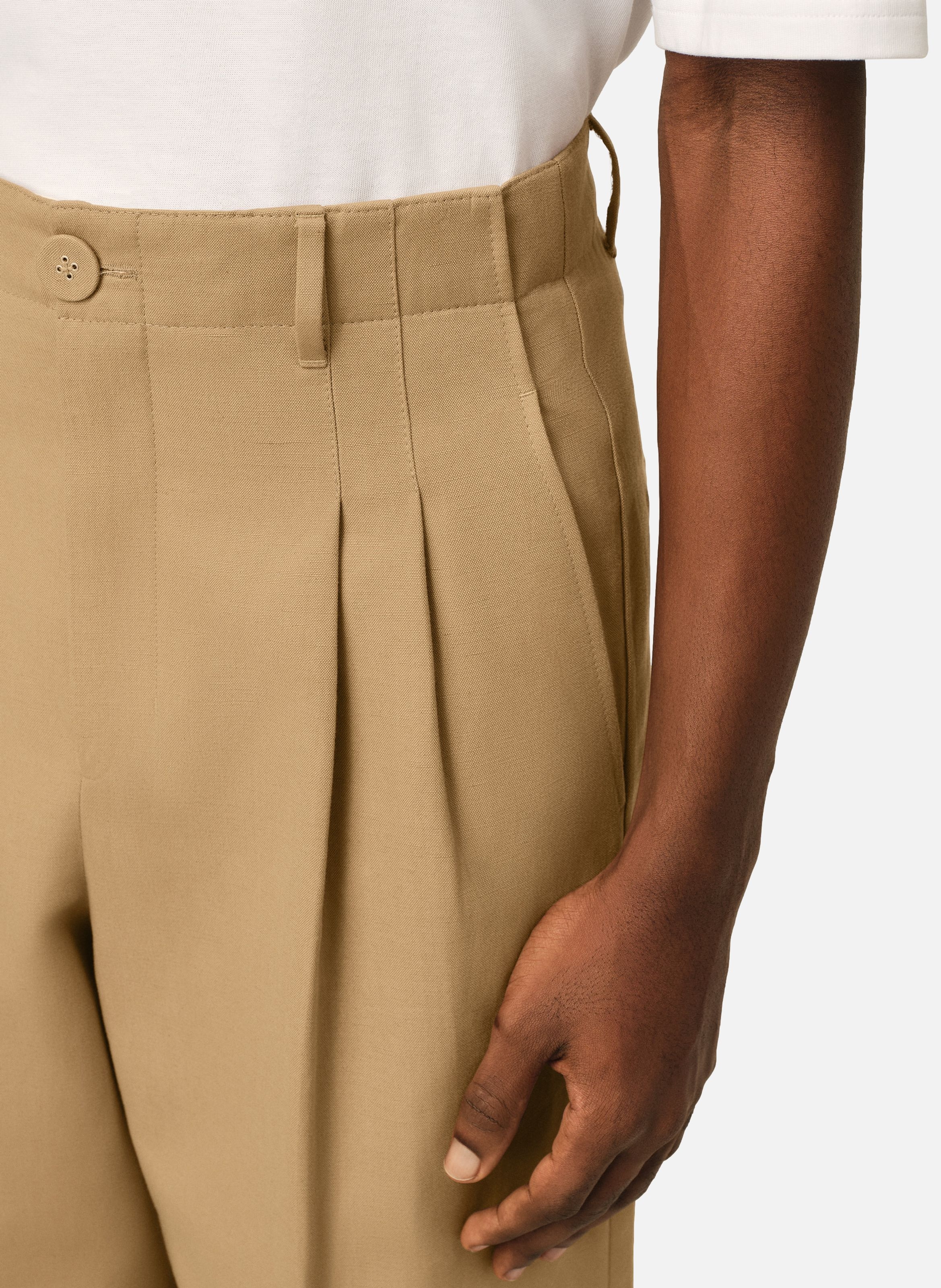 Pantalon coupe carotte taille haute en coton et lin AMI PARIS Beige