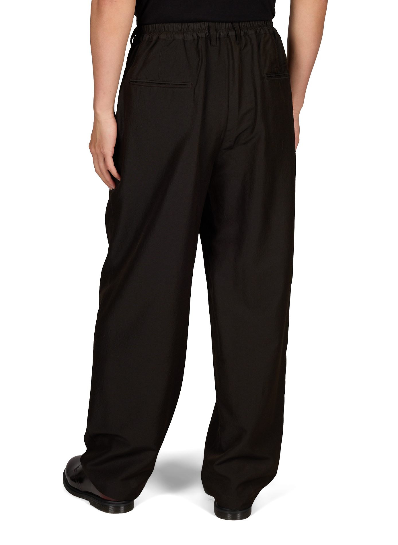 Pantalon ample à taille élastiquée en laine et soie SSSTEIN Noir