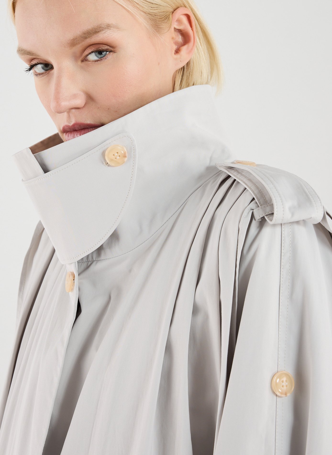 Manteau imperméable long en coton mélangé VIKTORIA CHAN Gris