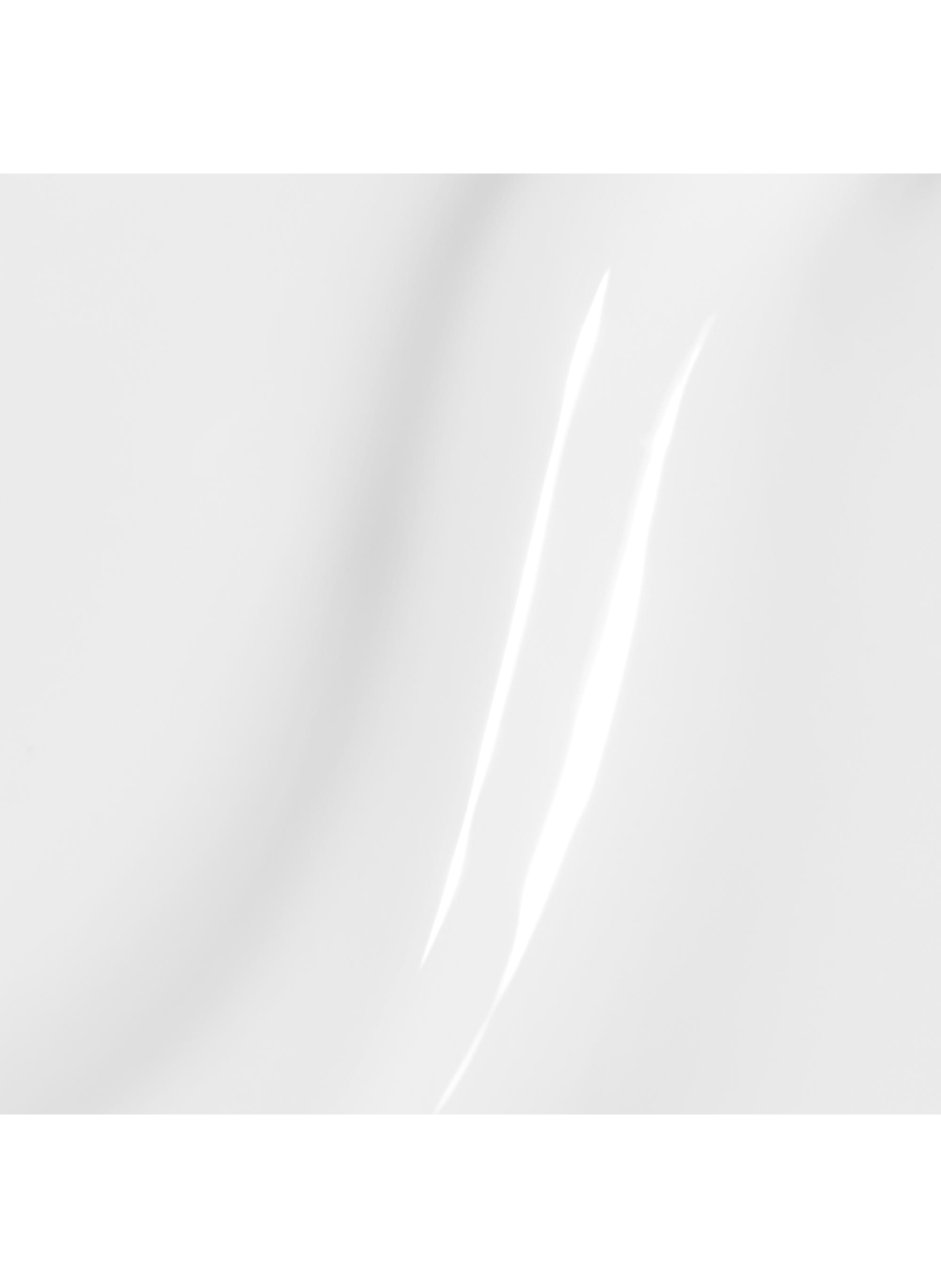 Alpine SnowTM
Infinite Shine
Long-lasting gel effect nail polish OPI Blanc