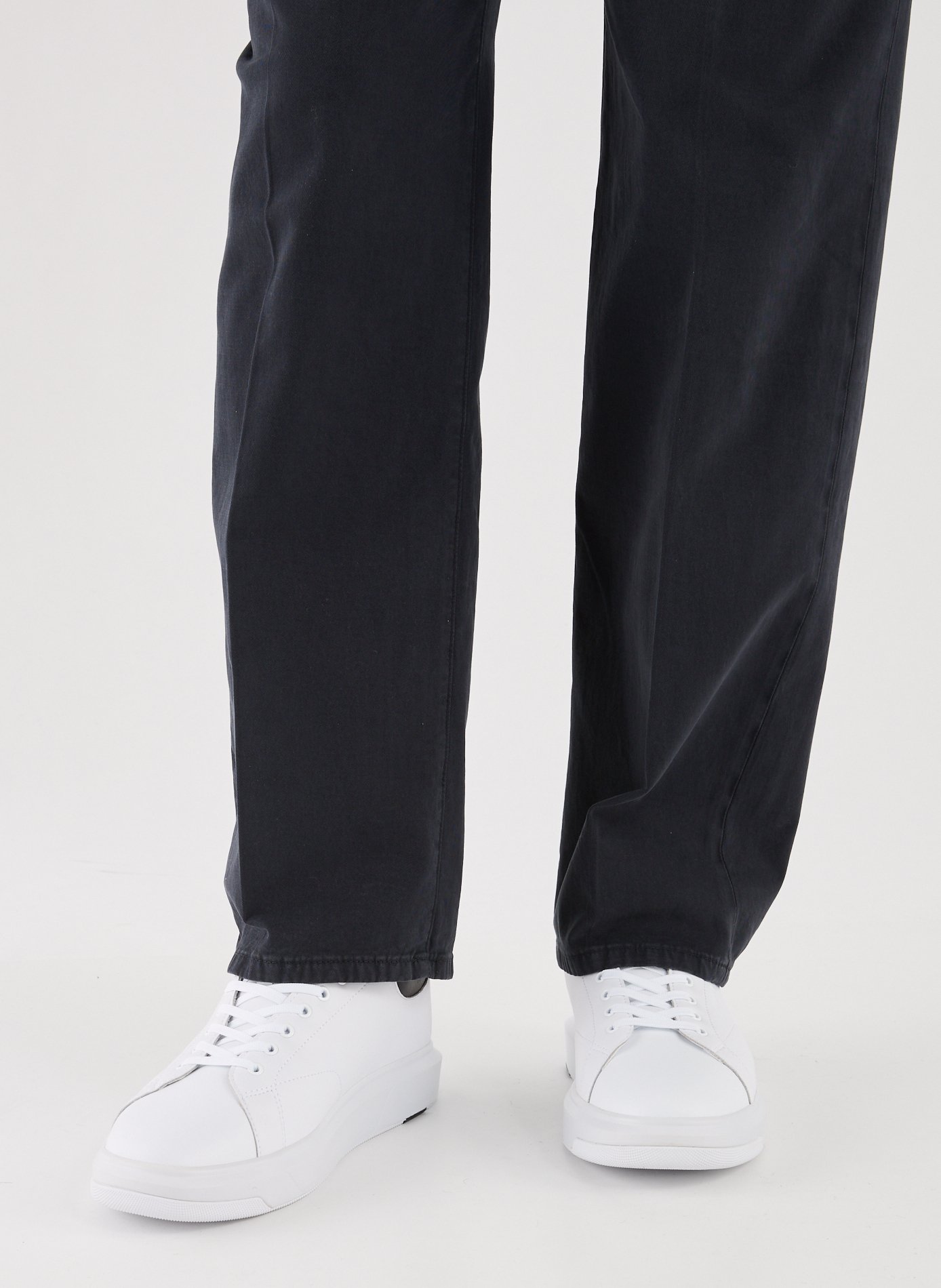 Solid color cow leather sneakers ARMANI EXCHANGE Multicolour