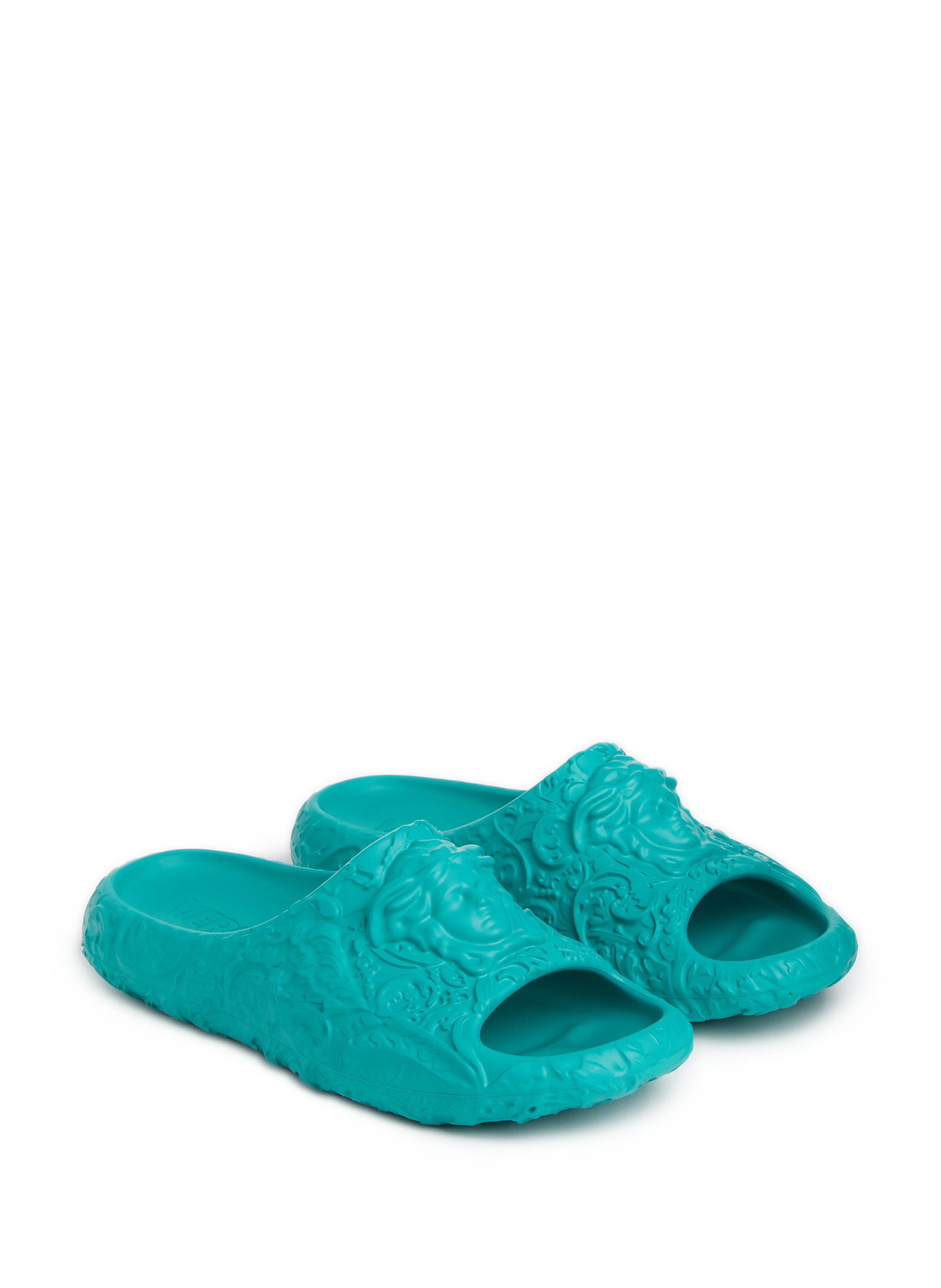 Claquettes à motif Medusa en relief