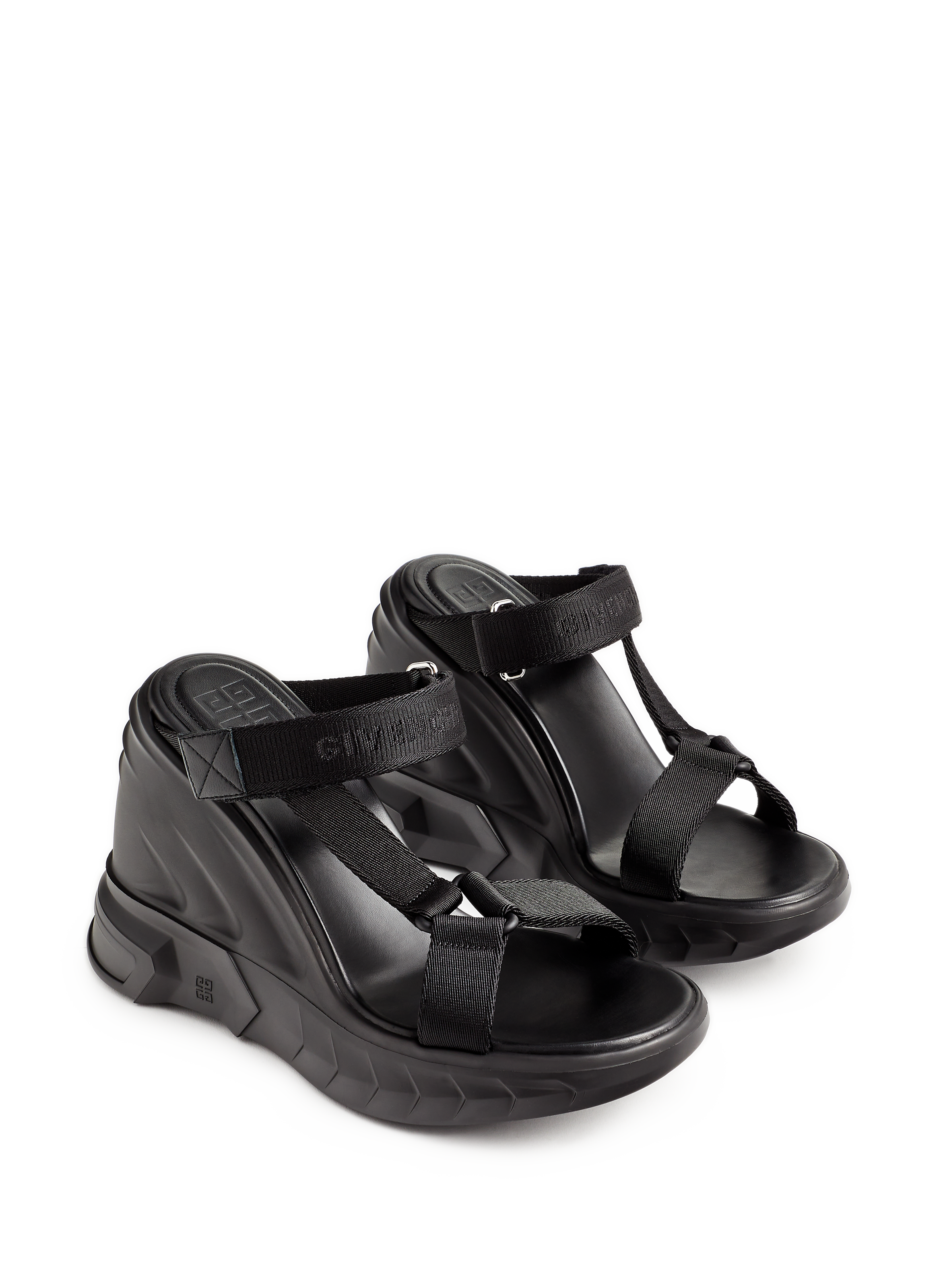 Sandales à lanières