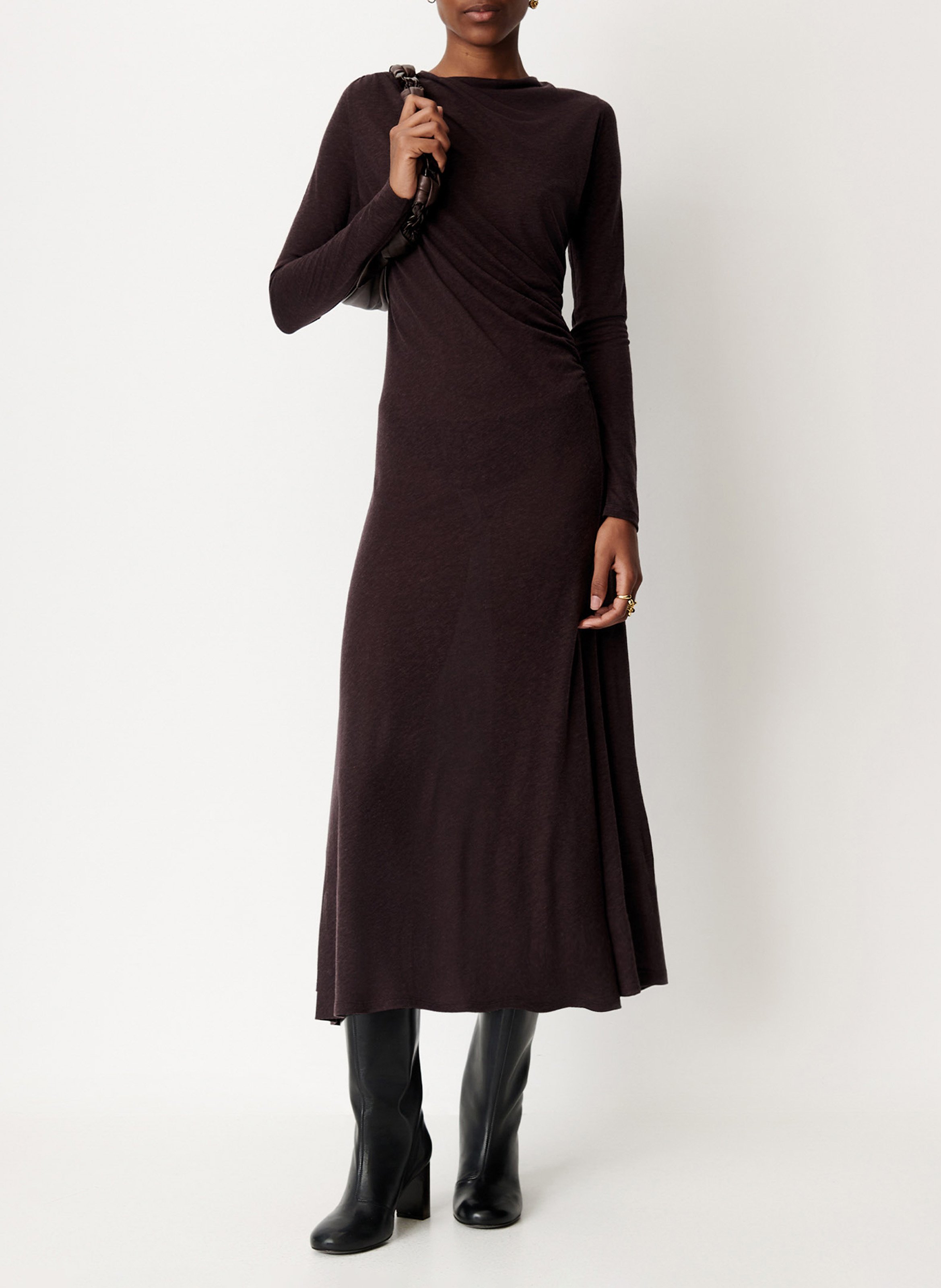 Robe cintrée évasée avec décolleté dos leganza SESSUN Marron