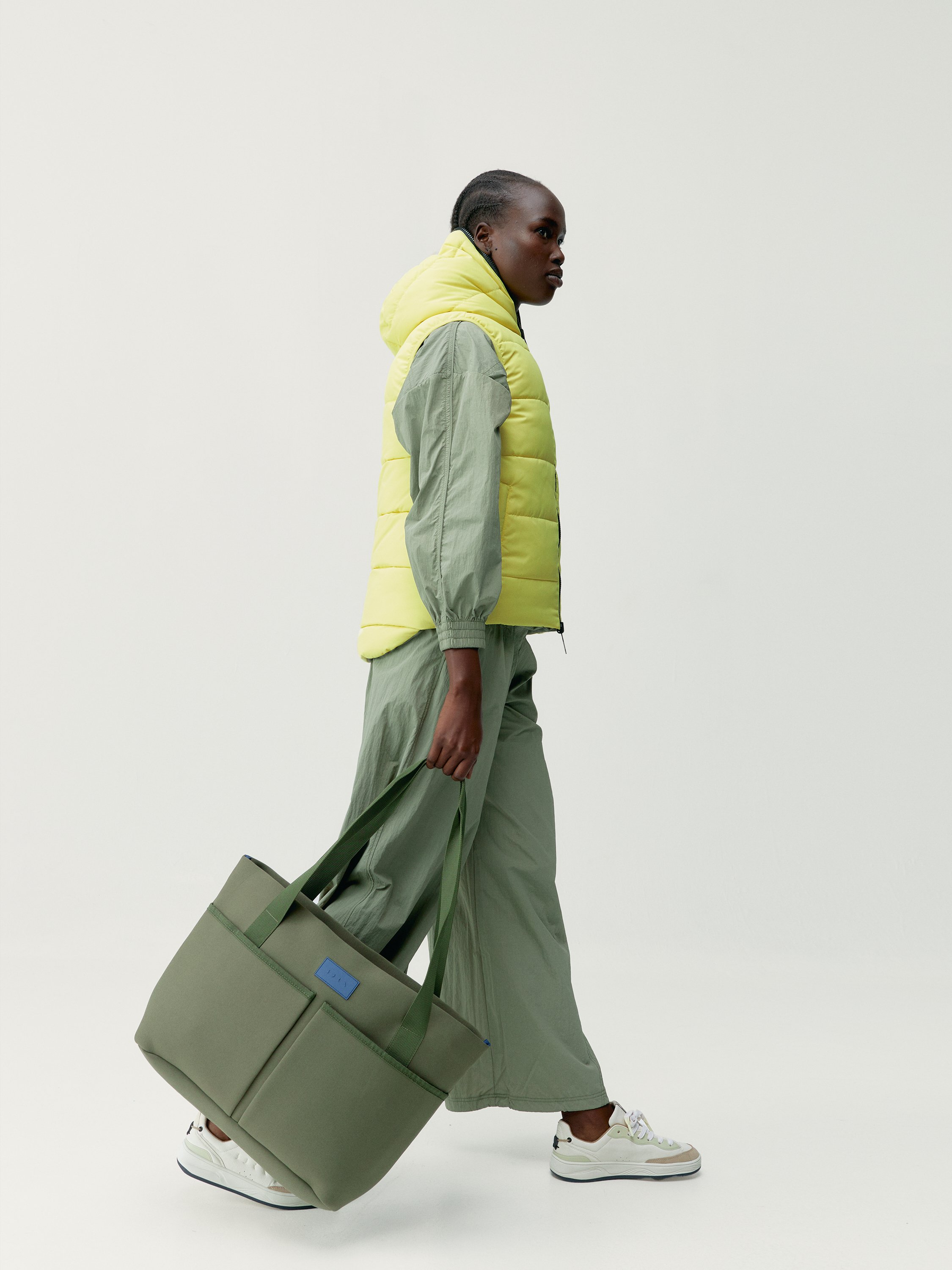 Sac de sport nest BORN LIVING YOGA Bleu