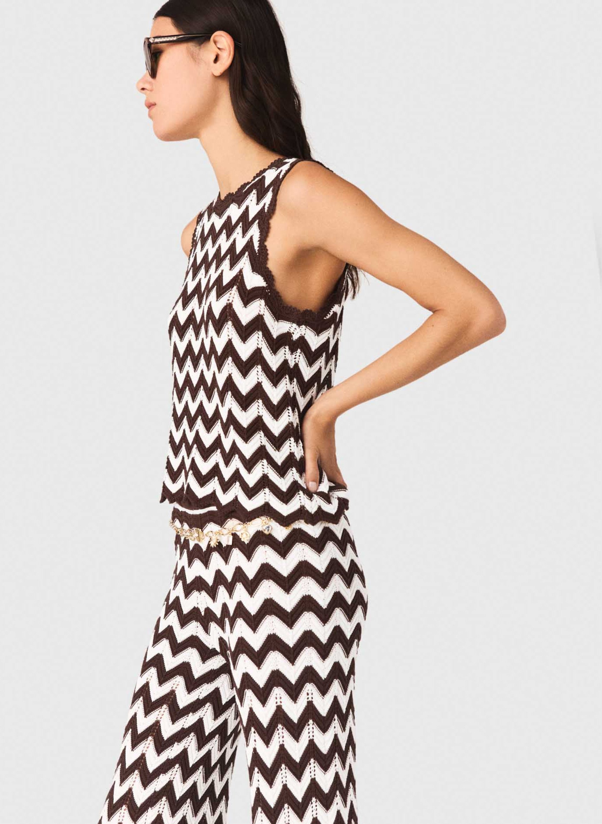 Top droit col rond en coton MAJE Marron