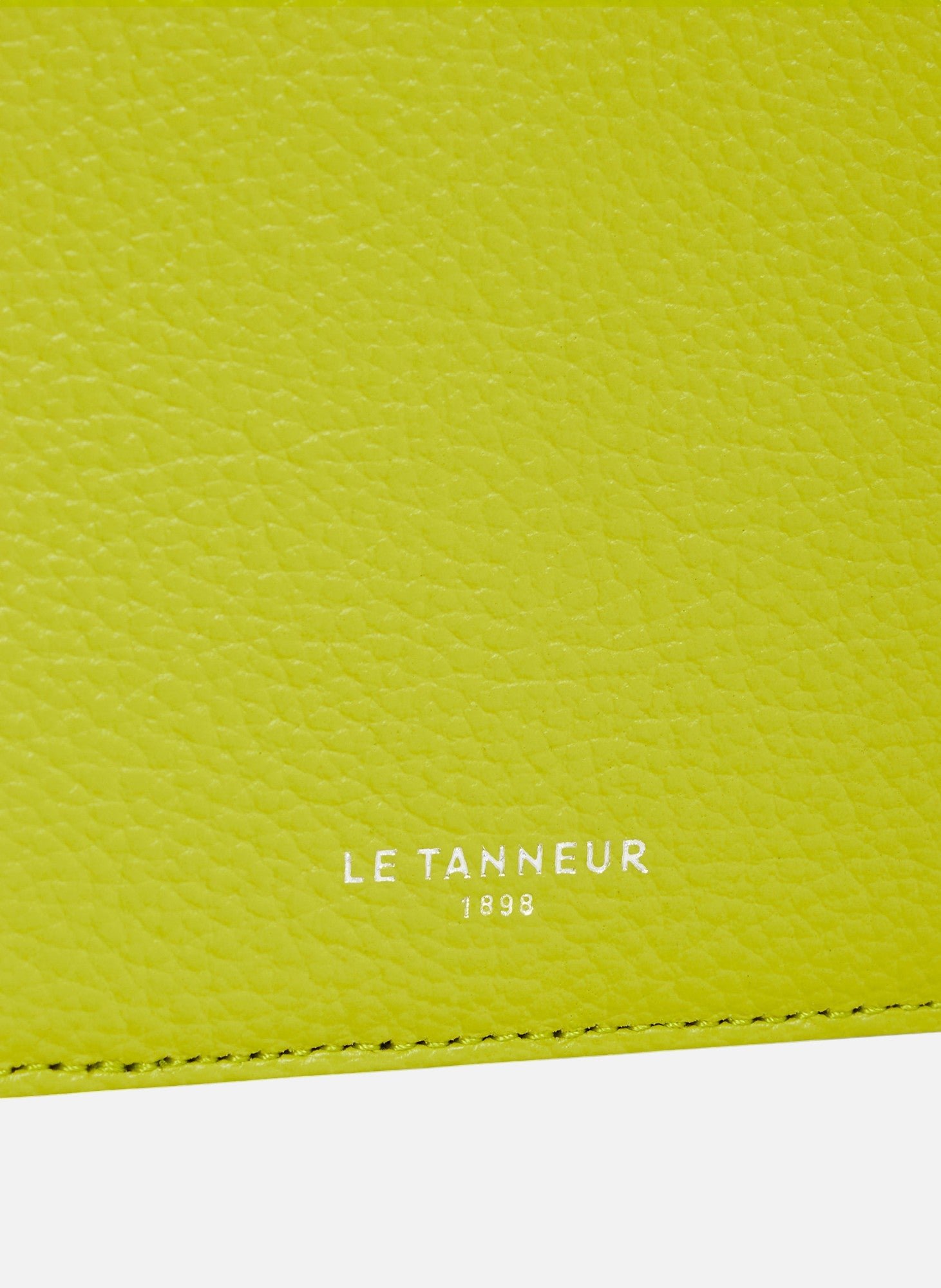 Porte cartes zippé emilie en cuir grainé LE TANNEUR Vert