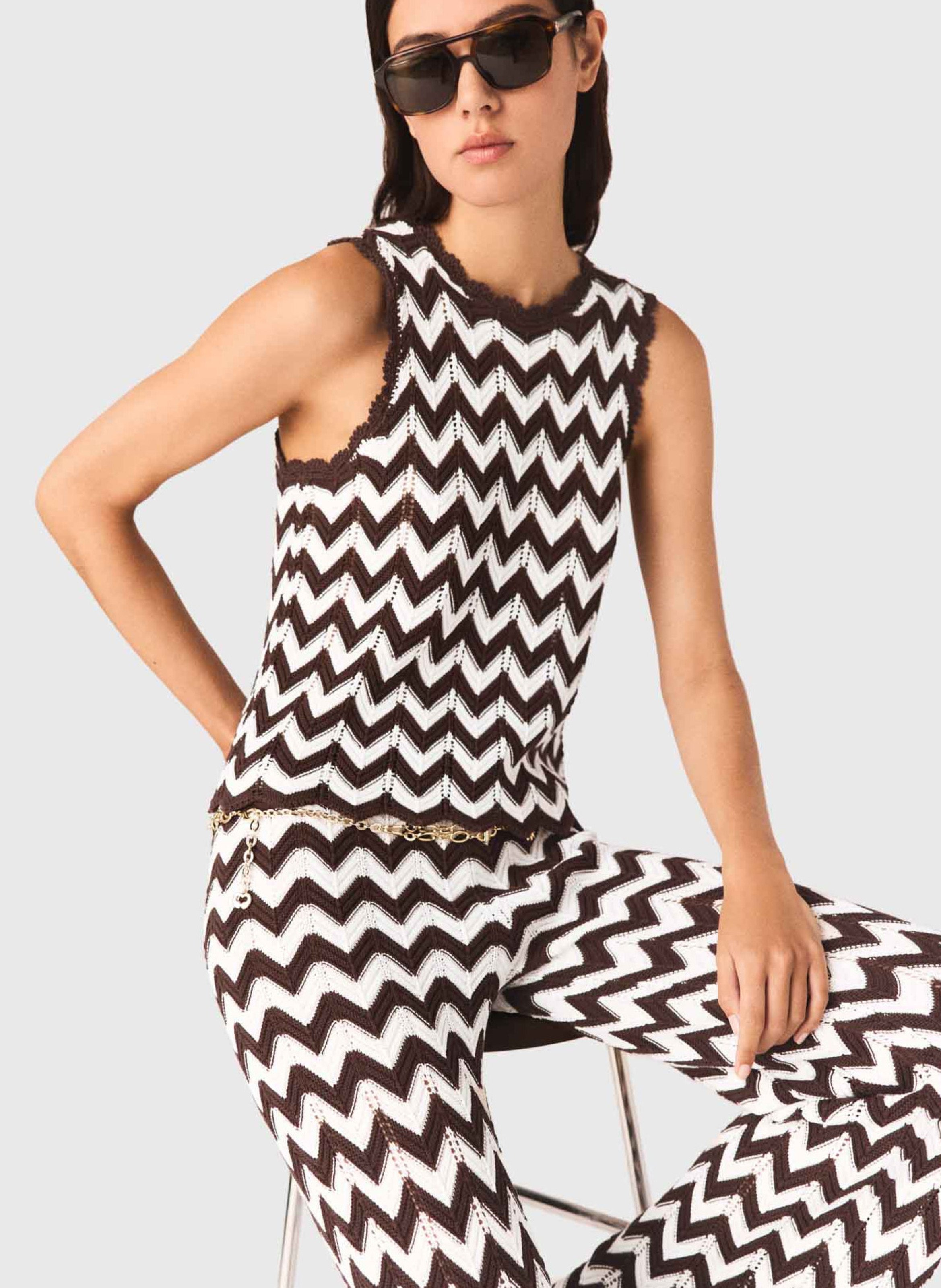 Top droit col rond en coton MAJE Marron