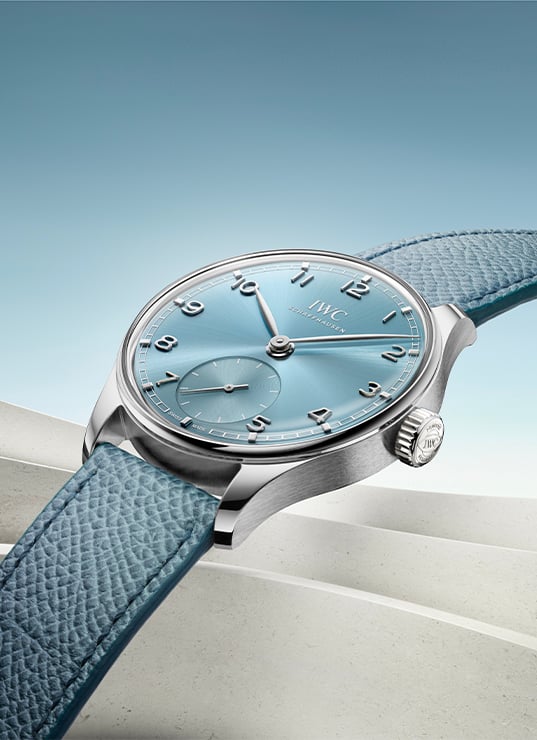 montre cuir bleu IWC idées cadeaux pour la fête des pères 2025