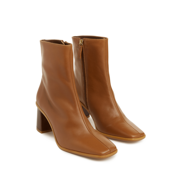 Alohas Heeled Ankle Boots In Brown