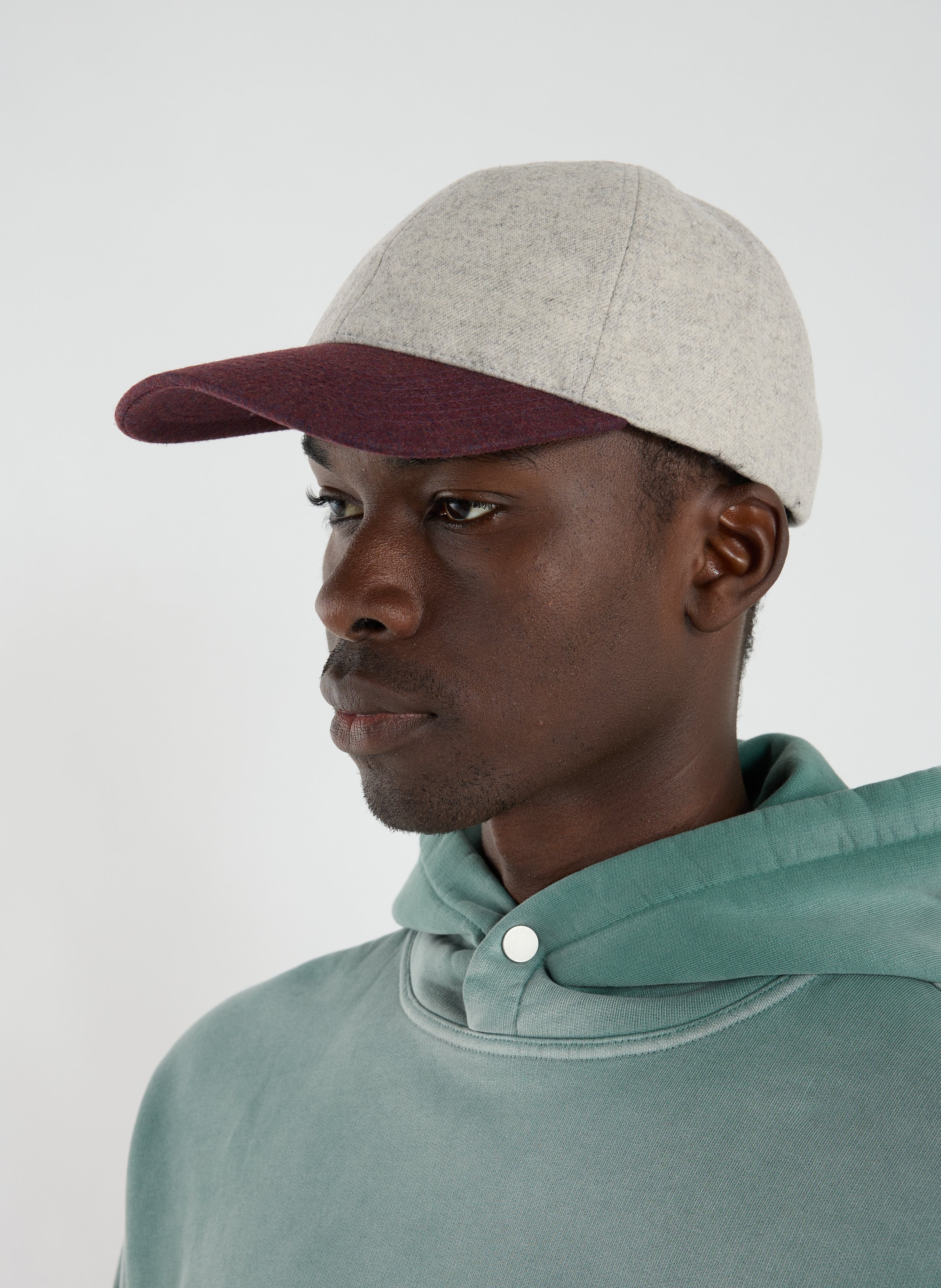 Curved wool visor cap VARSITY Multicolour