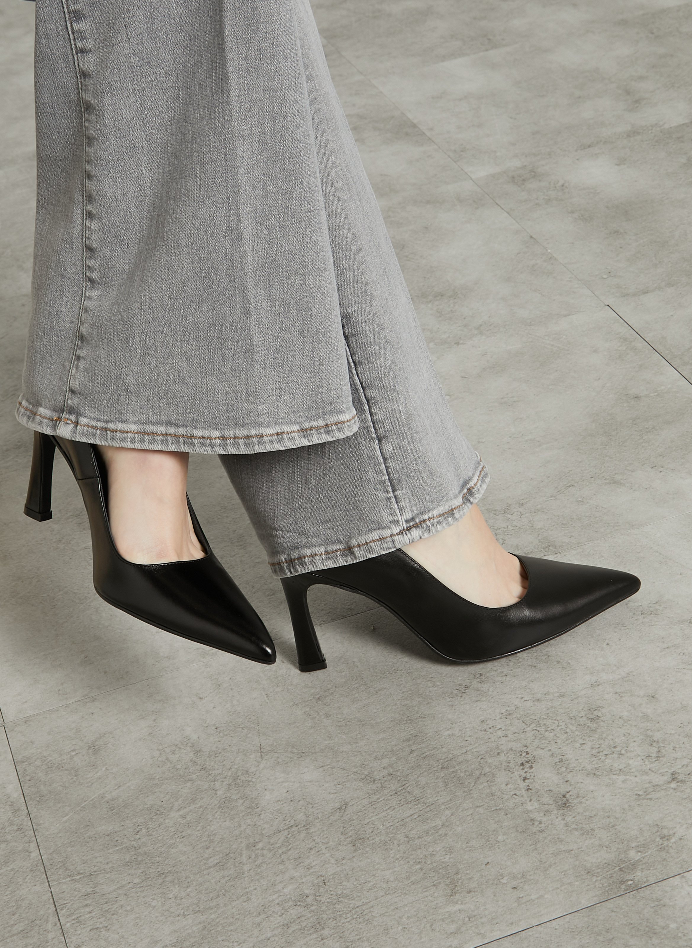 Escarpins en cuir deddy JONAK Noir