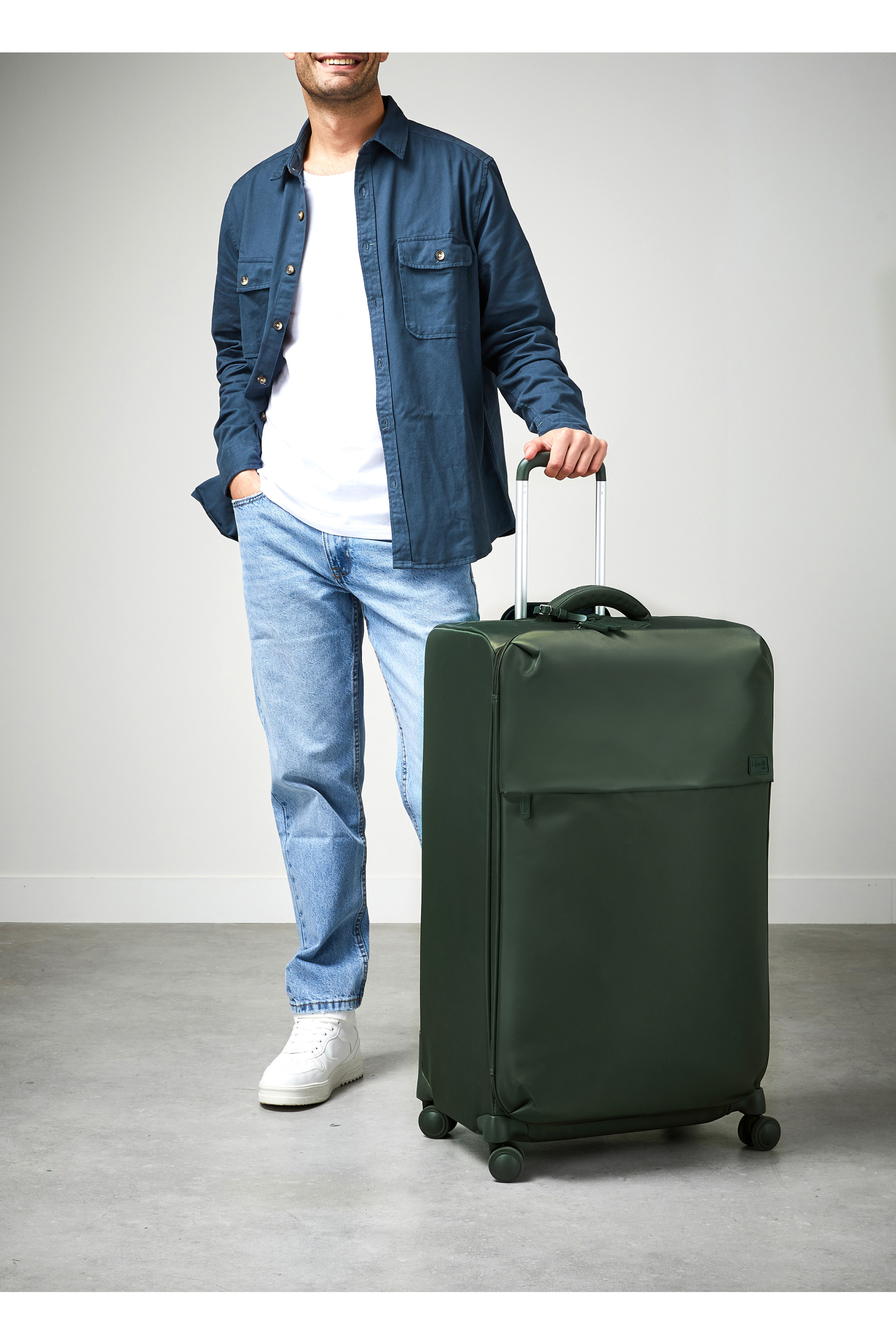 Plume valise 4 roues taille xl LIPAULT PARIS Kaki