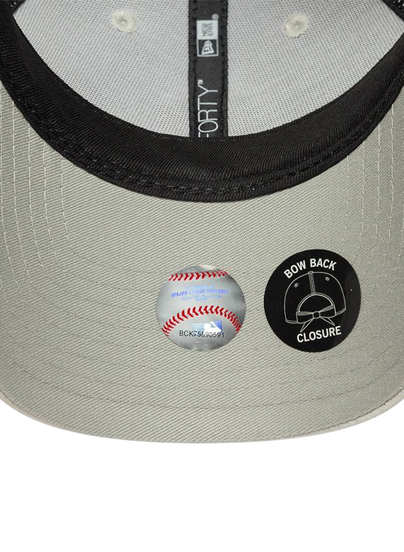 MONOGRAM CAP NEW ERA White