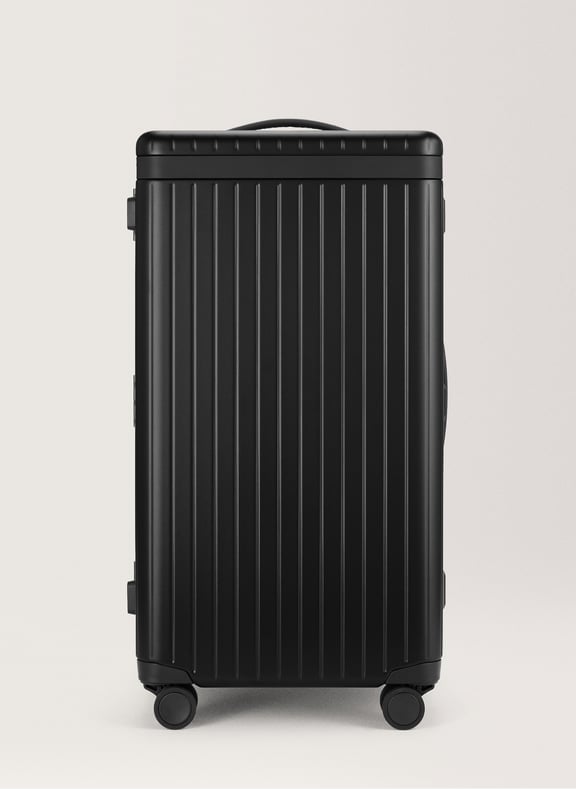 Valise 'trunk' en polycarbonate Noir by CARL FRIEDRIK CARL FRIEDRIK Valise 'trunk' en polycarbonate Noir
