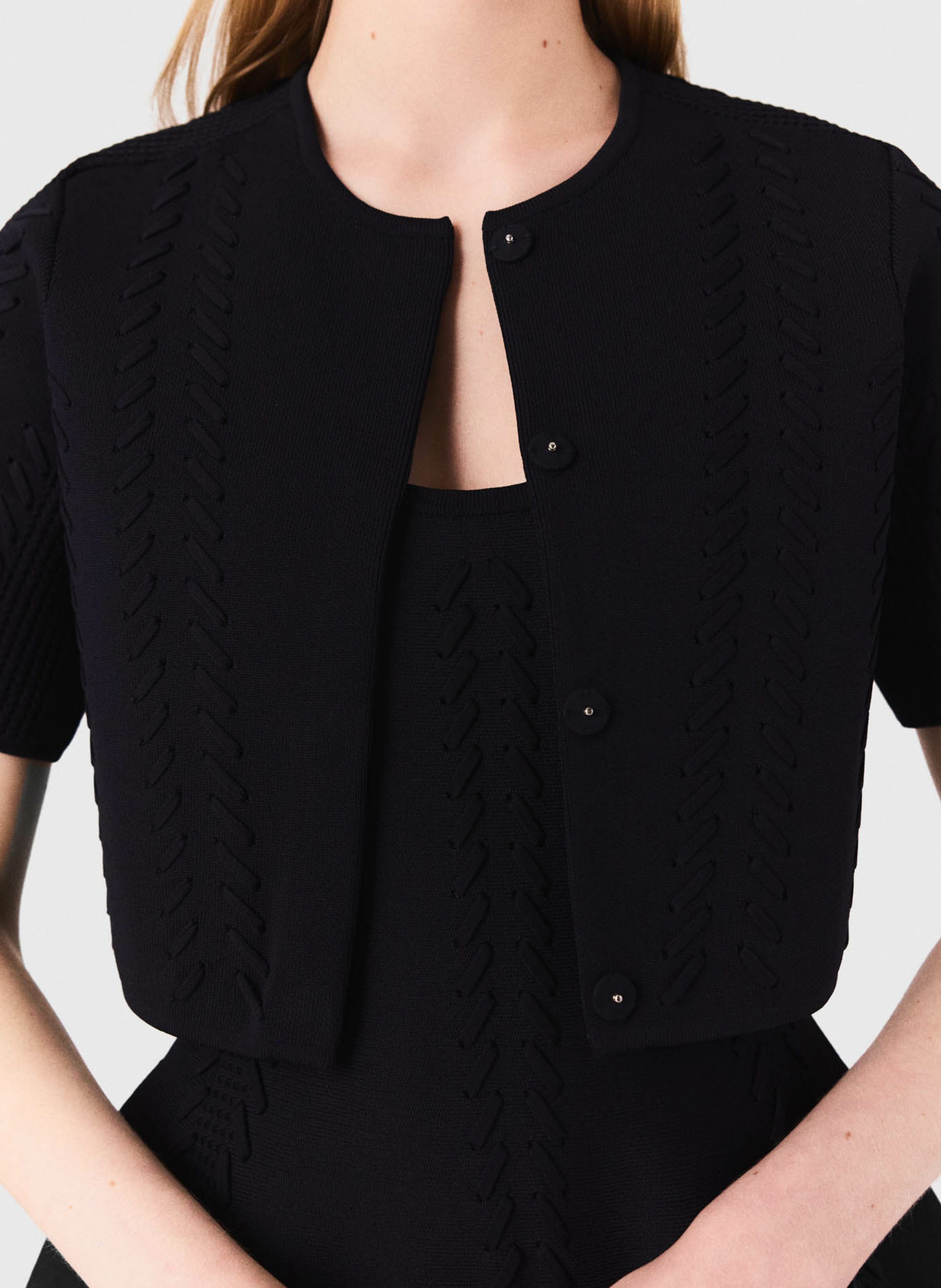 Cardigan court en maille tressée MAJE Bleu