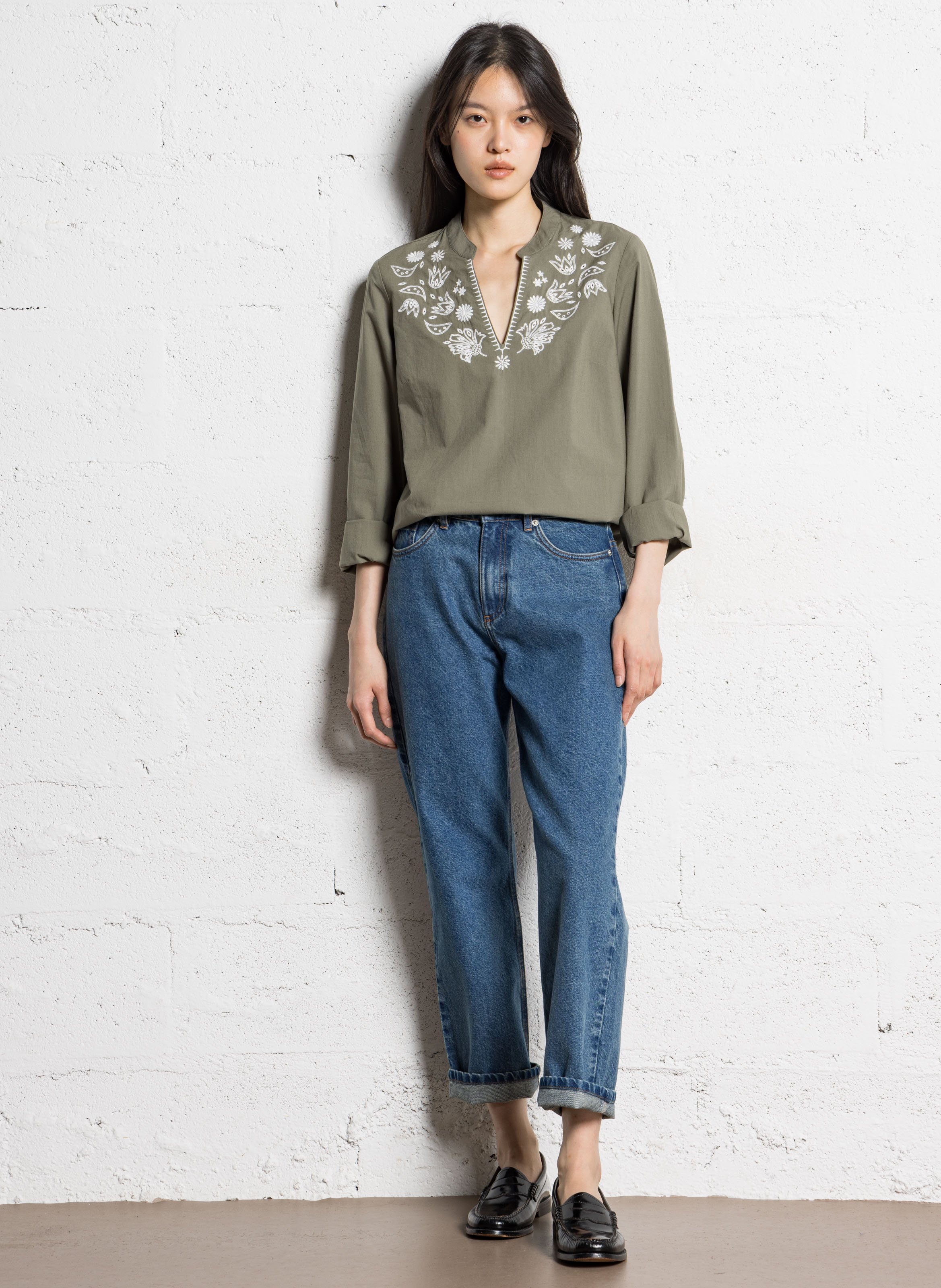 Blouse oversize col v en coton brodé IKKS Kaki