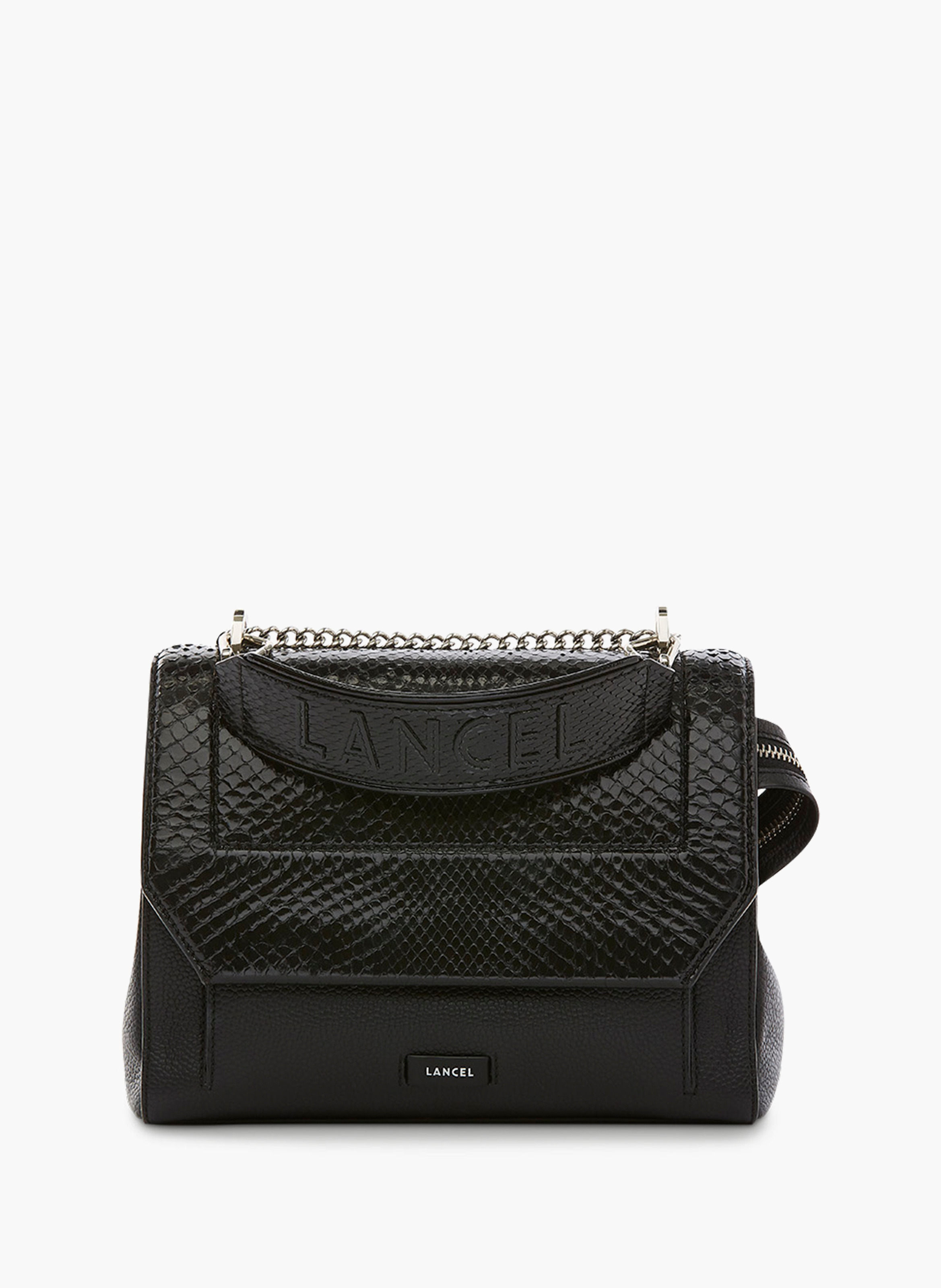 Sac à rabat moyen avec chaîne et bandoulière en cuir. LANCEL Noir