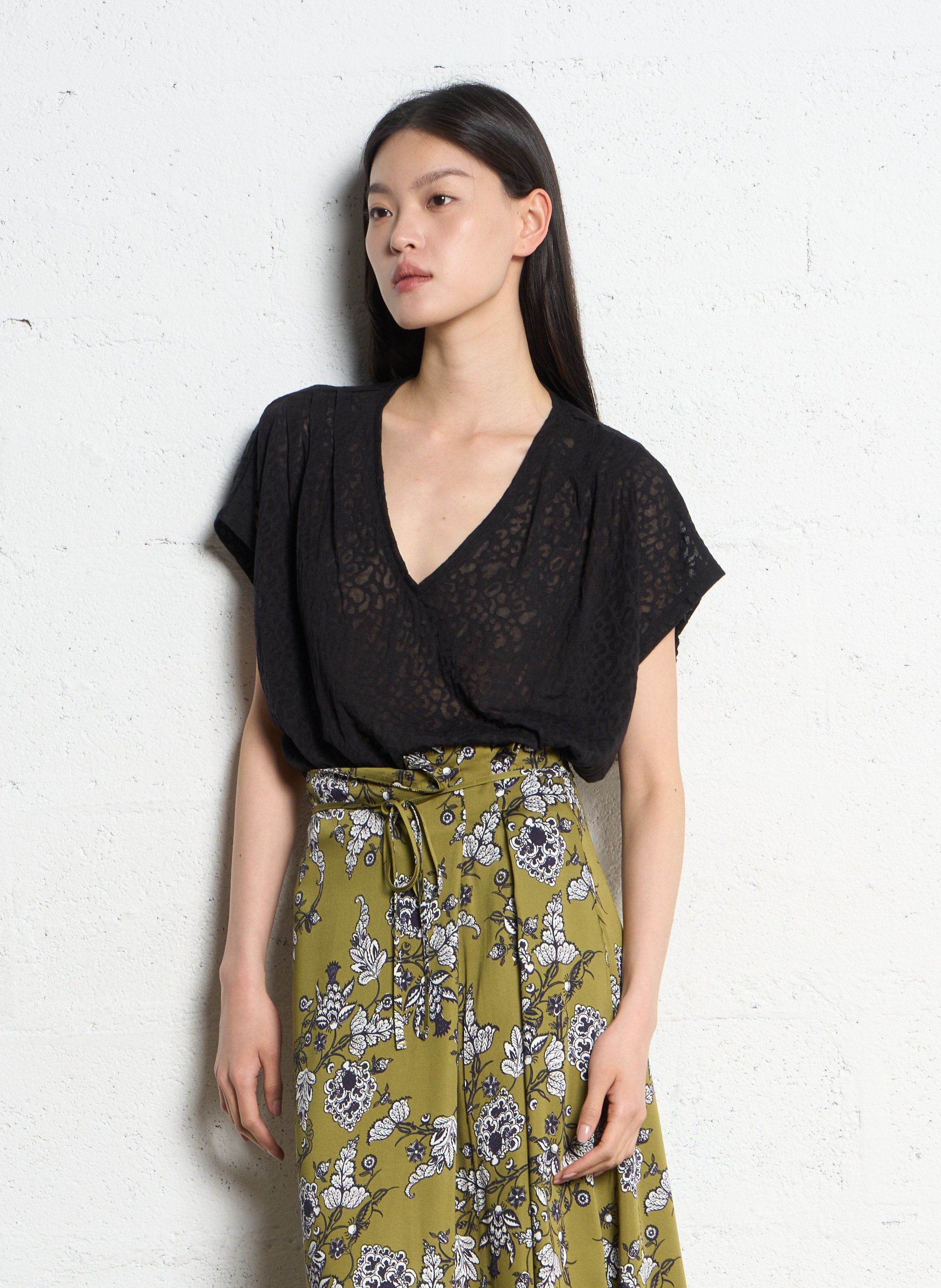 Tee-shirt col v en coton mélangé IKKS Noir