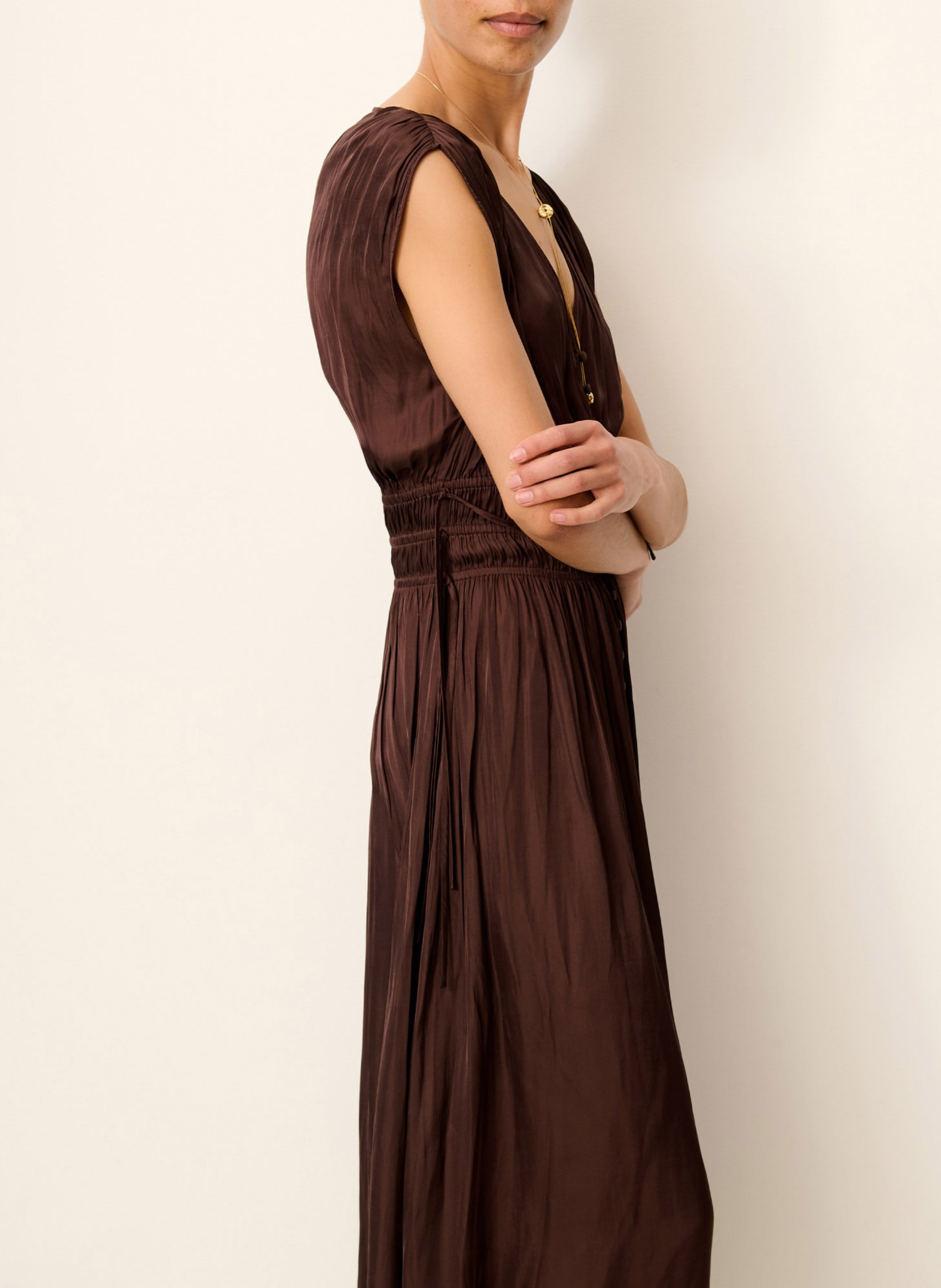 Robe longue sans manches boutonnée prezianni SESSUN Marron