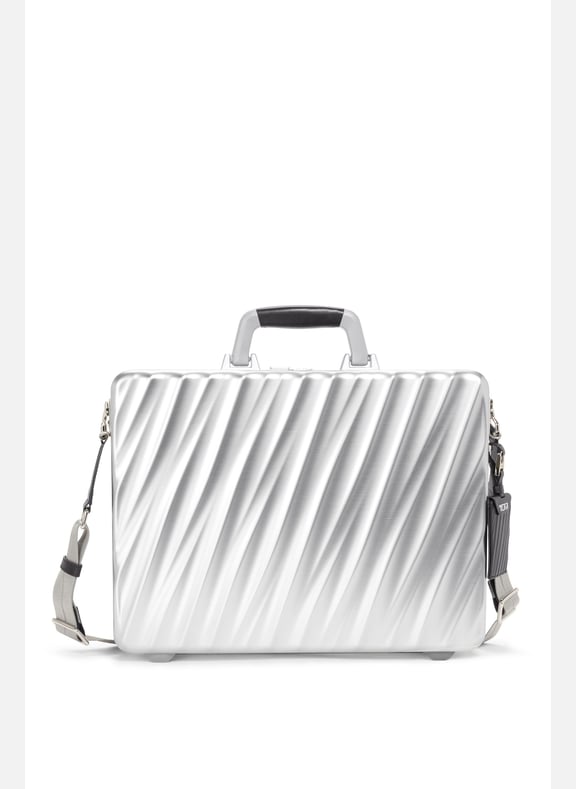 19 degree aluminum attaché taille s Argent by TUMI TUMI 19 degree aluminum attaché taille s Argent