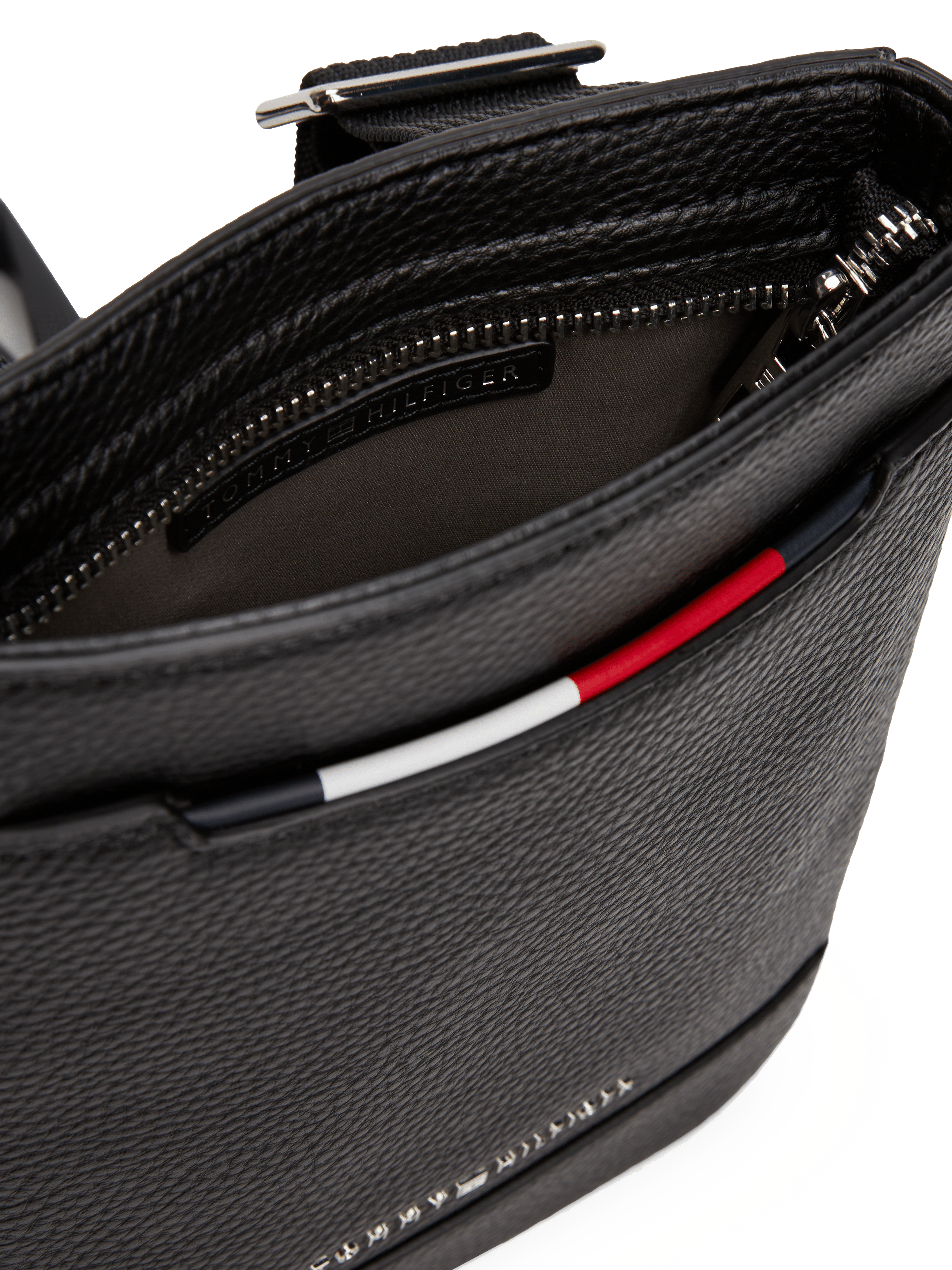 Grained effect shoulder bag Black