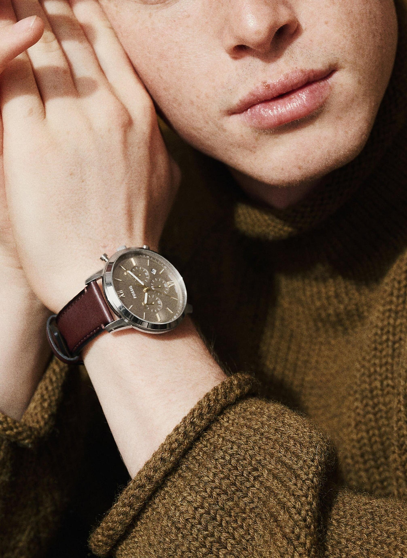 Montre Neutra bracelet en cuir FOSSIL Gris