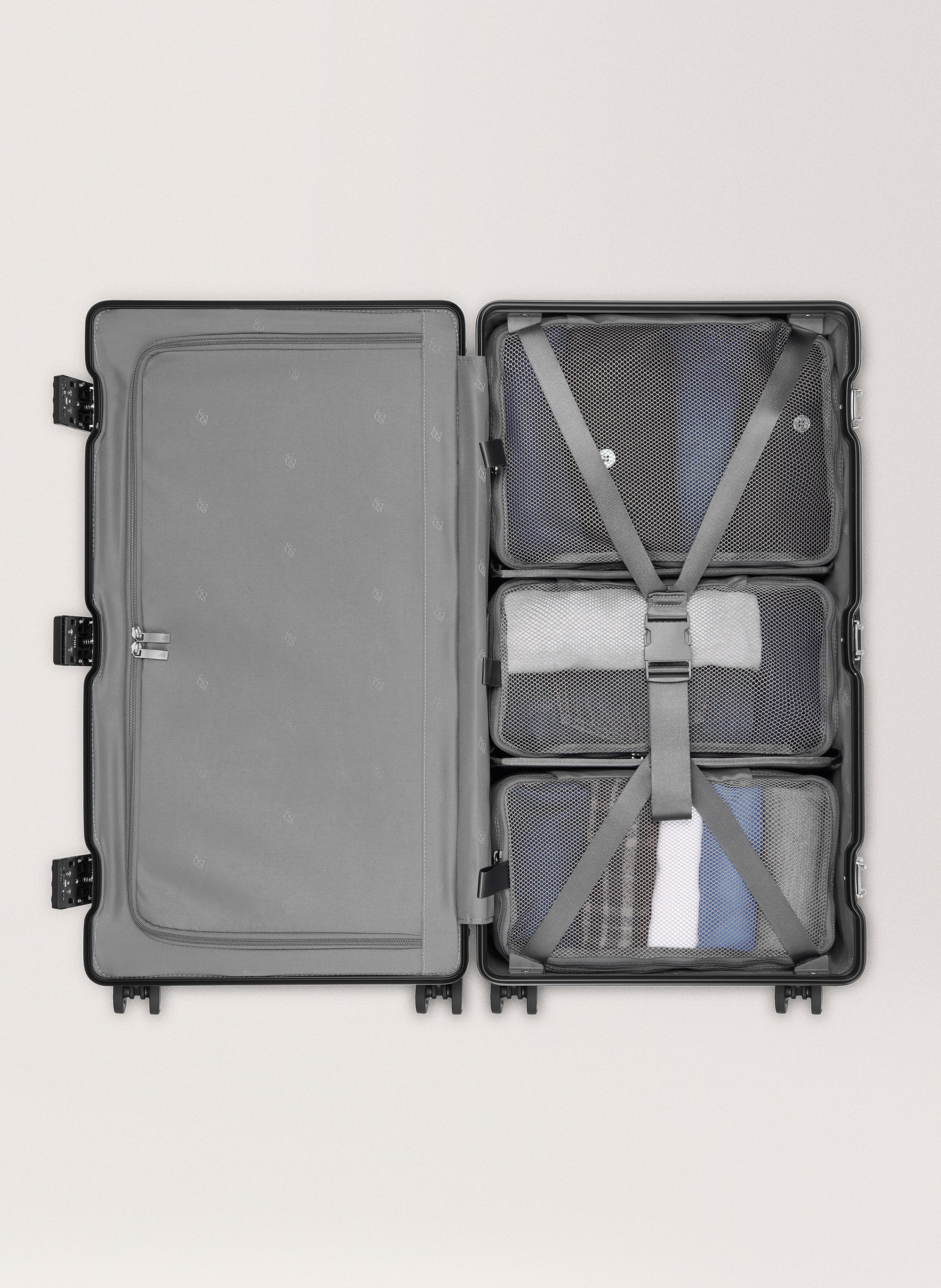 Valise 'trunk' en polycarbonate CARL FRIEDRIK Noir