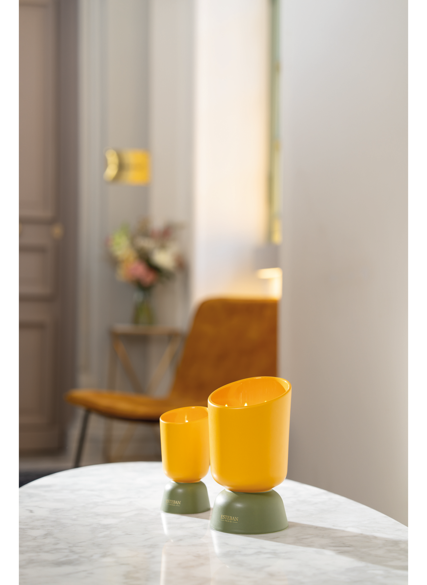 Iconic Color rechargeable scented candle Neroli 700g ESTEBAN Brown
