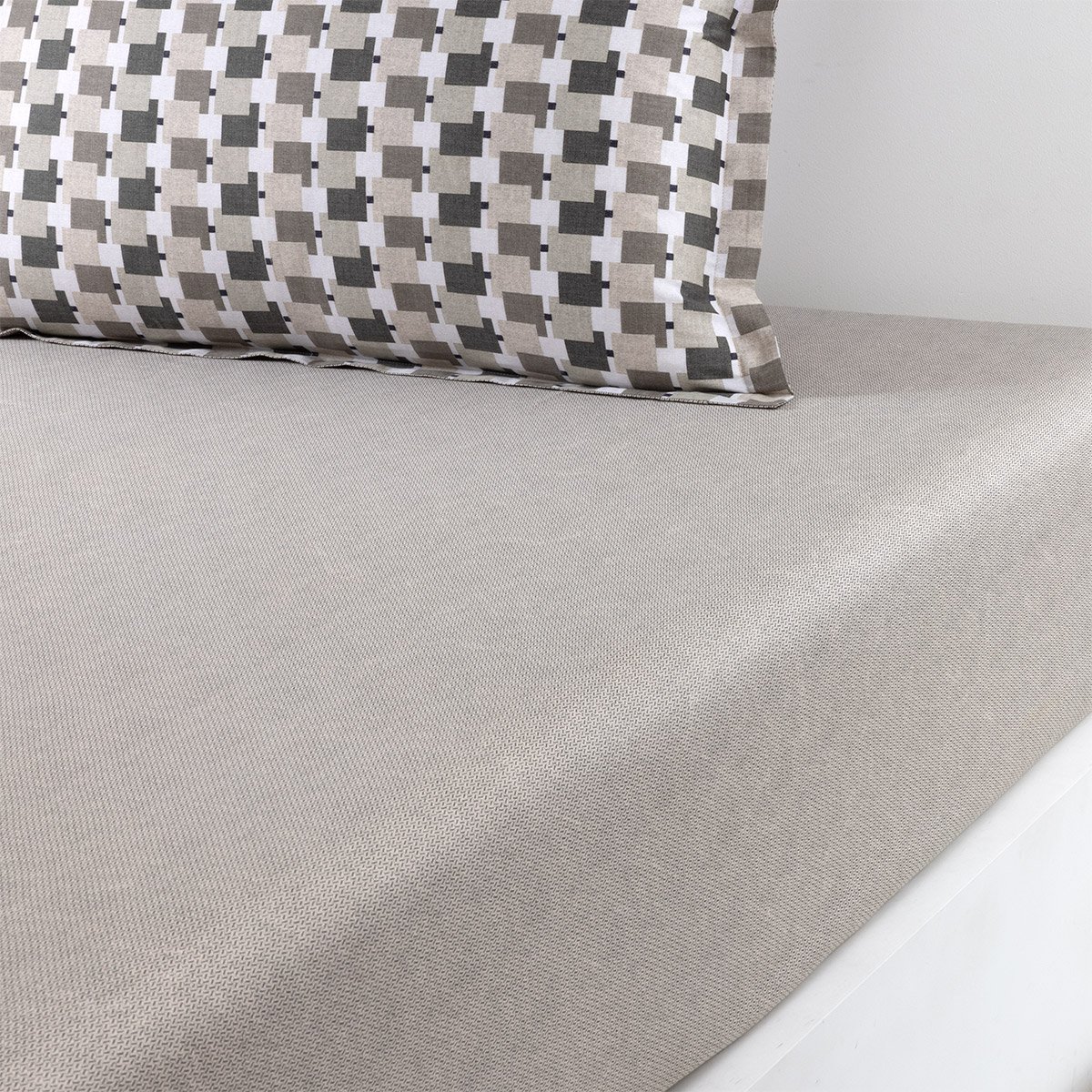 Drap housse en satin de coton, lucio BOSS HOME Multicolore