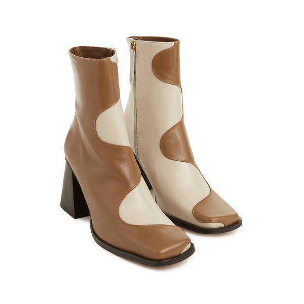 Alohas Blair Ankle Boots In Brown