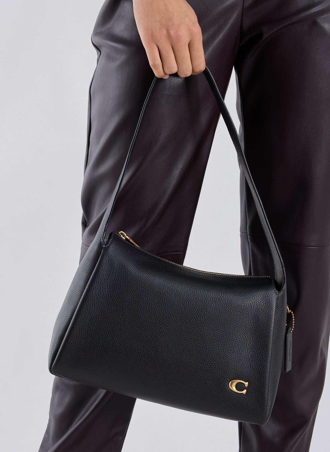 Leather shoulder bag COACH Black
