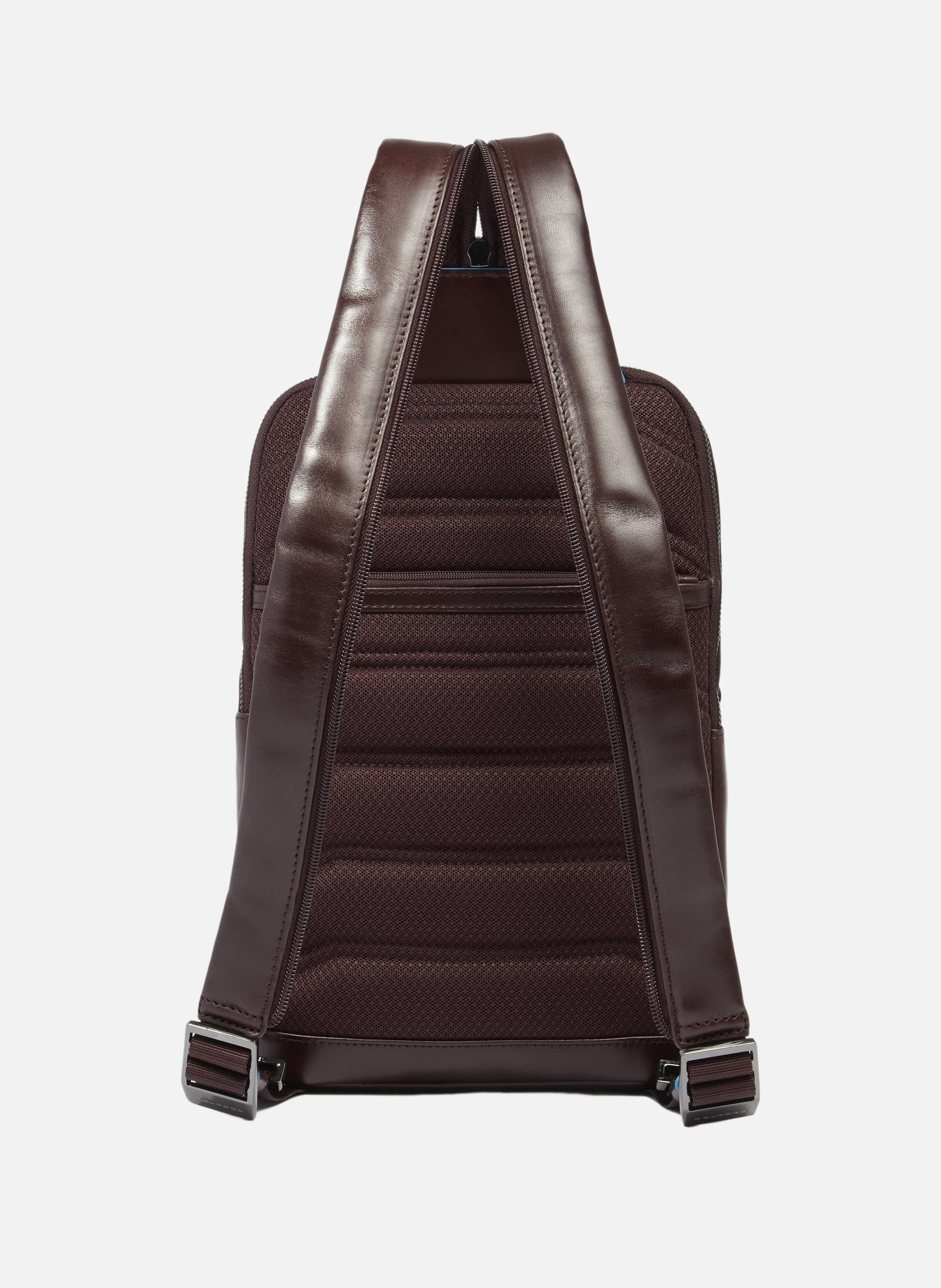 Convertible to backpack sling bag PIQUADRO Brown