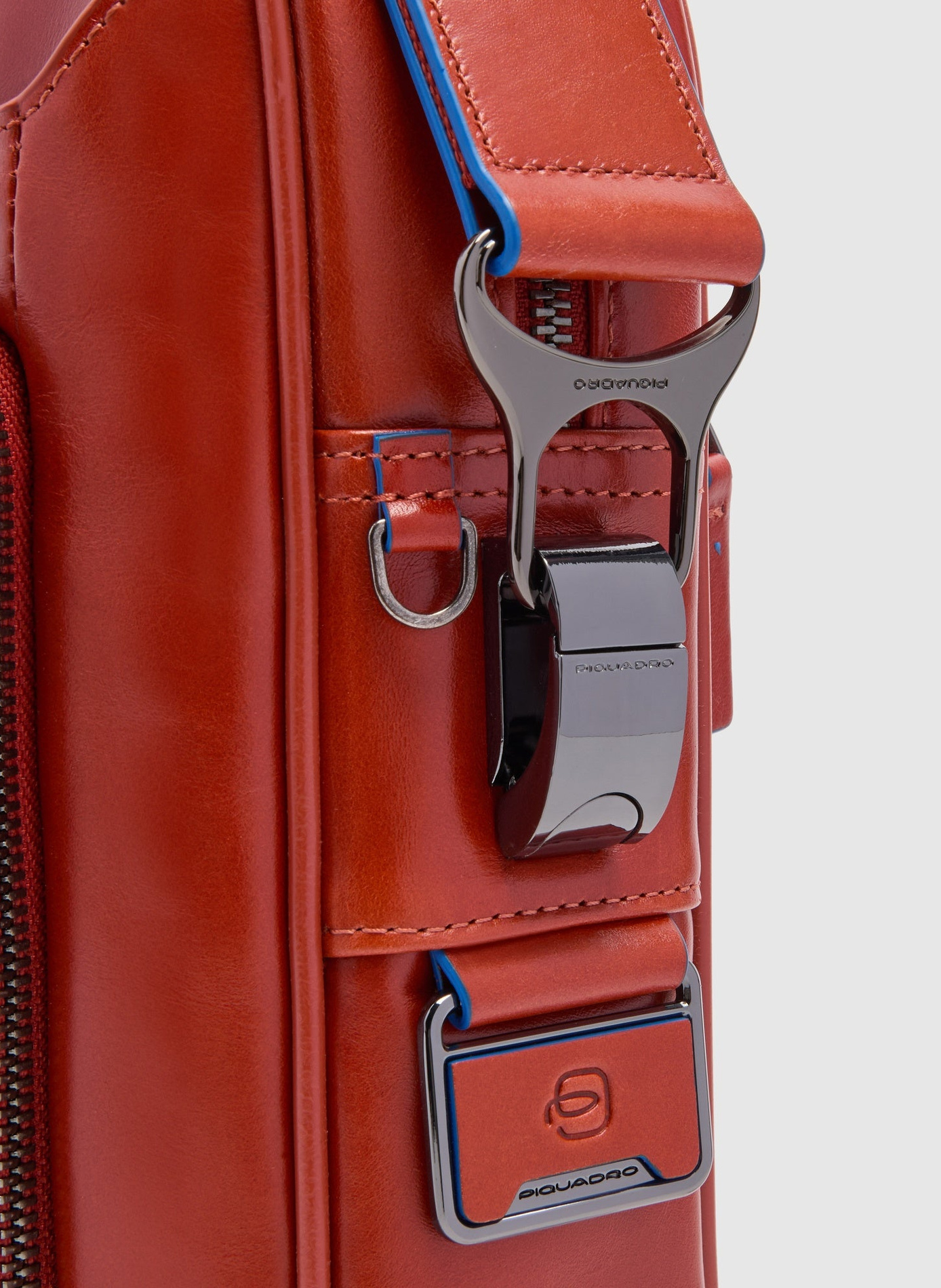 15" laptop tas op maat gemaakt PIQUADRO Bruin