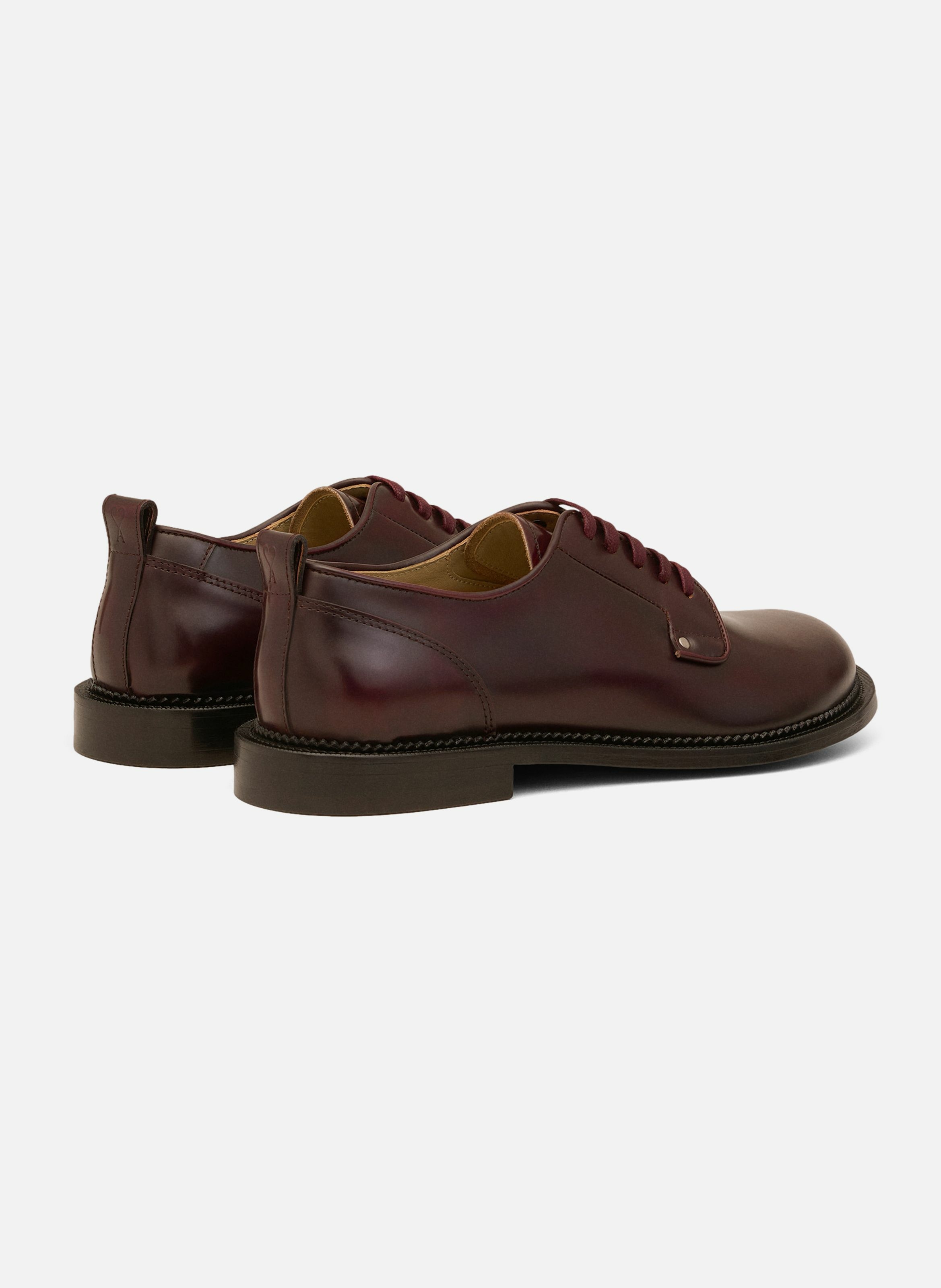 Derbies a bout anatomique en cuir AMI PARIS Rouge