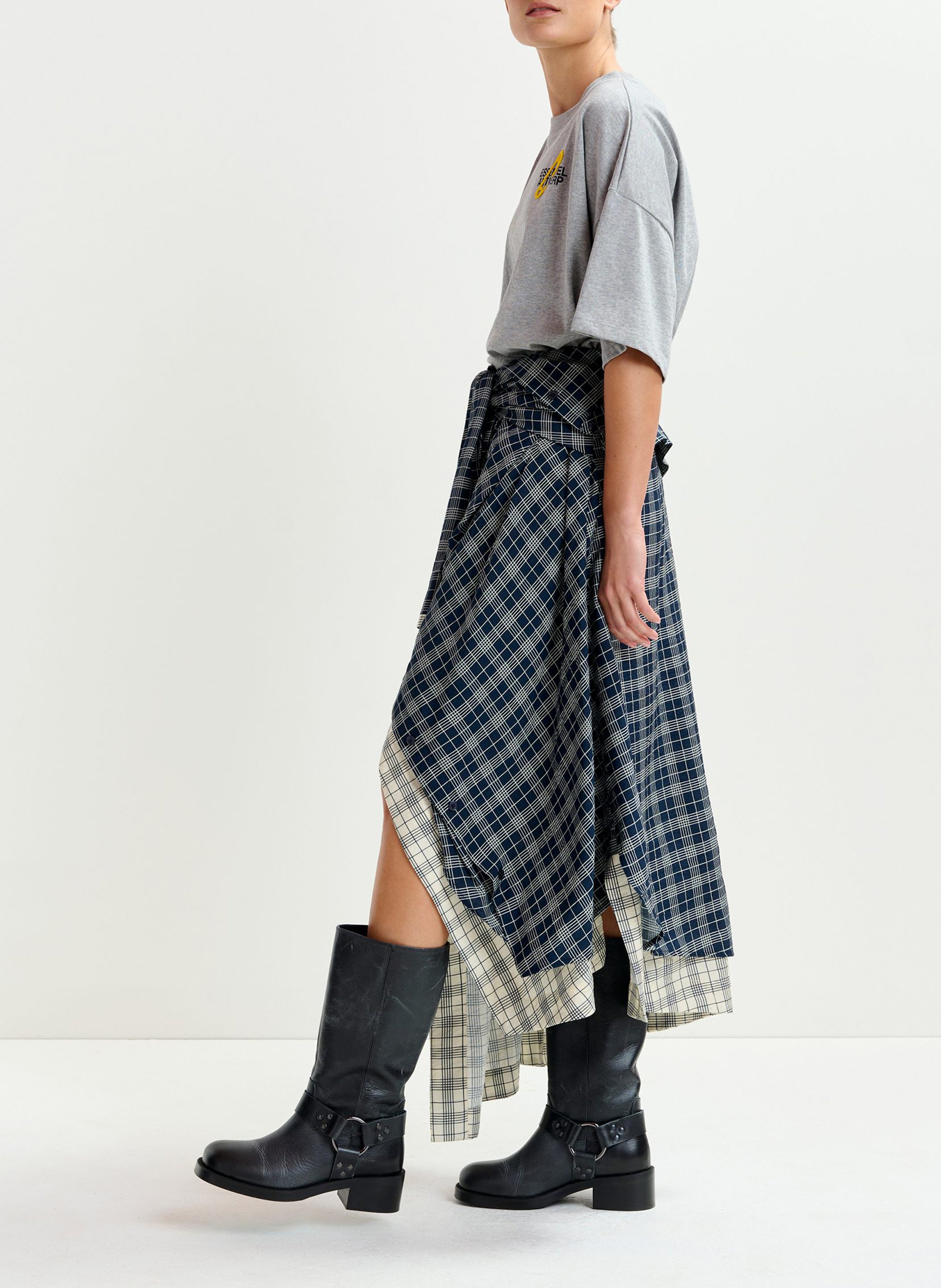 Tee-shirt col rond en coton bio ipin ESSENTIEL ANTWERP Gris