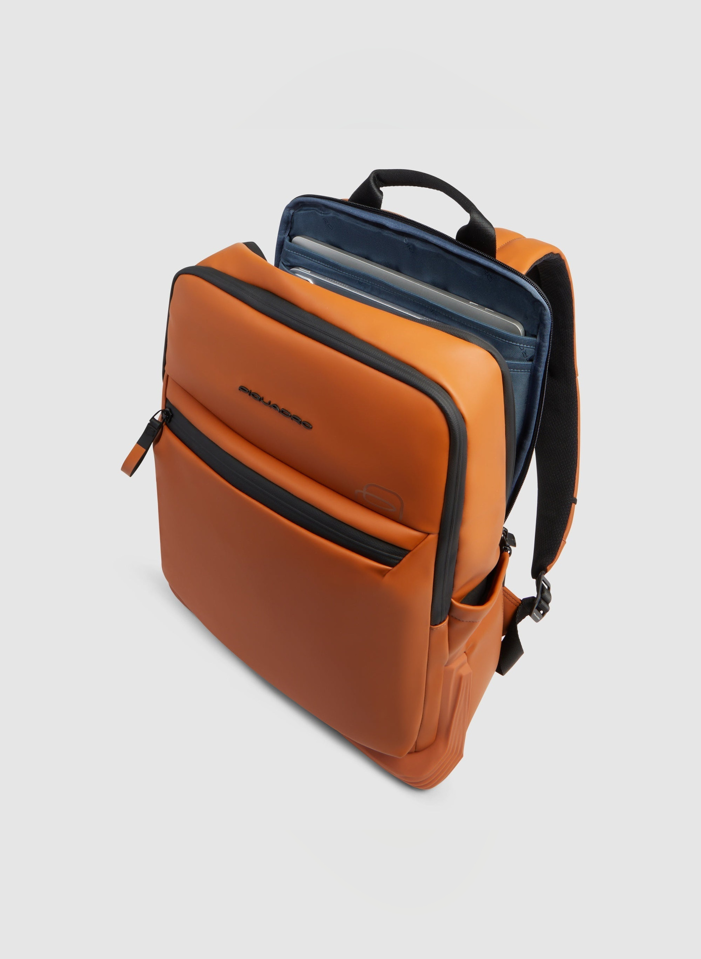 Sac à dos déperlant pour ordinateur 15,6" PIQUADRO Marron