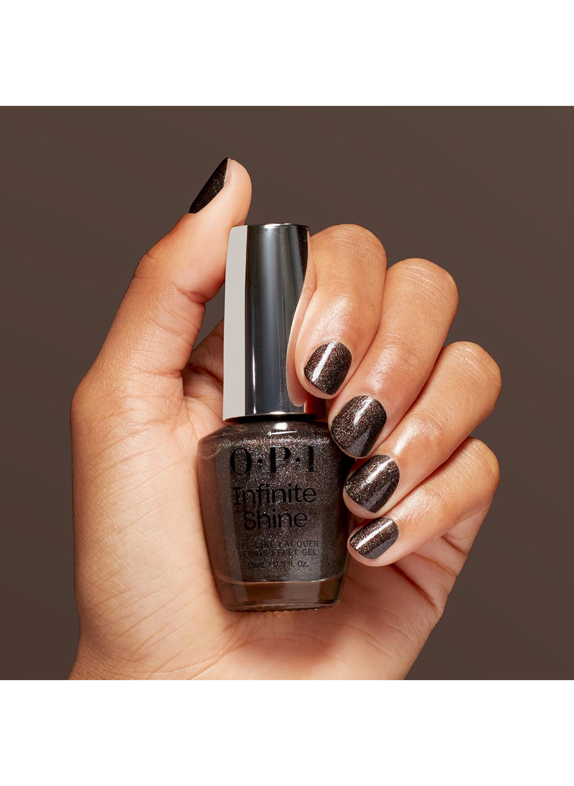 My Private Jet
Infinite Shine
Long-lasting gel effect nail polish OPI Marron