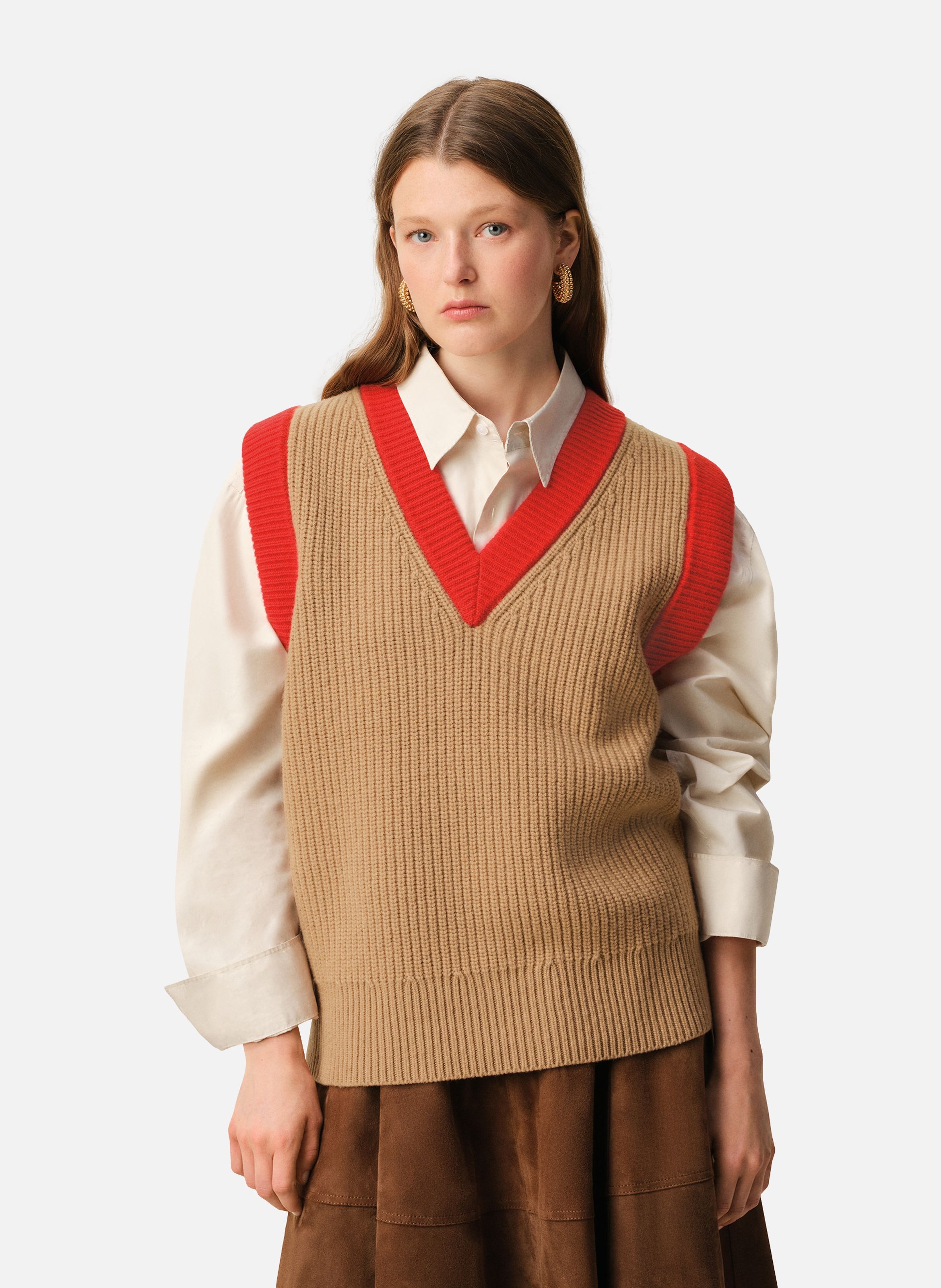 Pull col v sans manches en laine unisexe AMI PARIS Marron