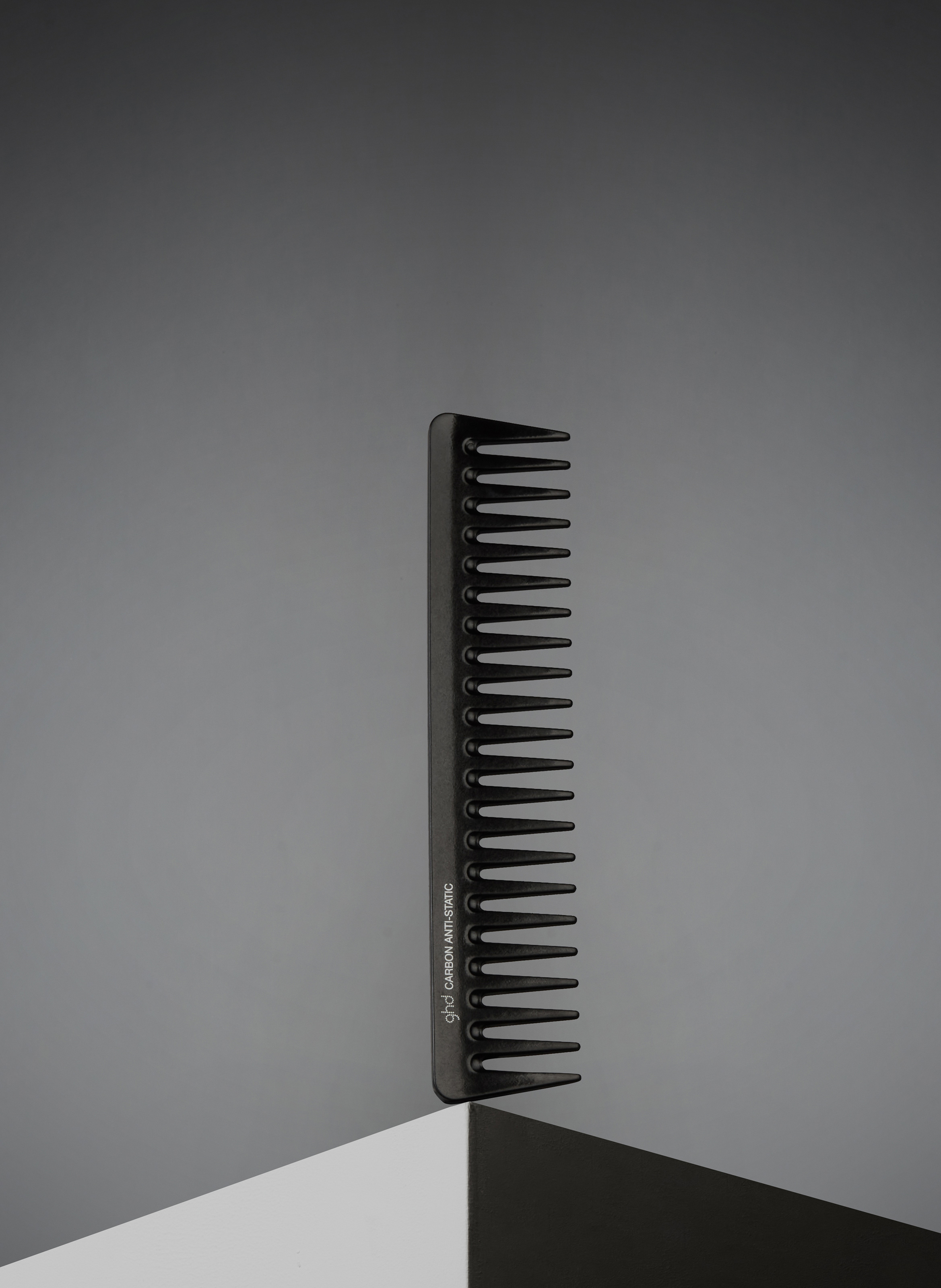 Peigne démêlant GHD No color