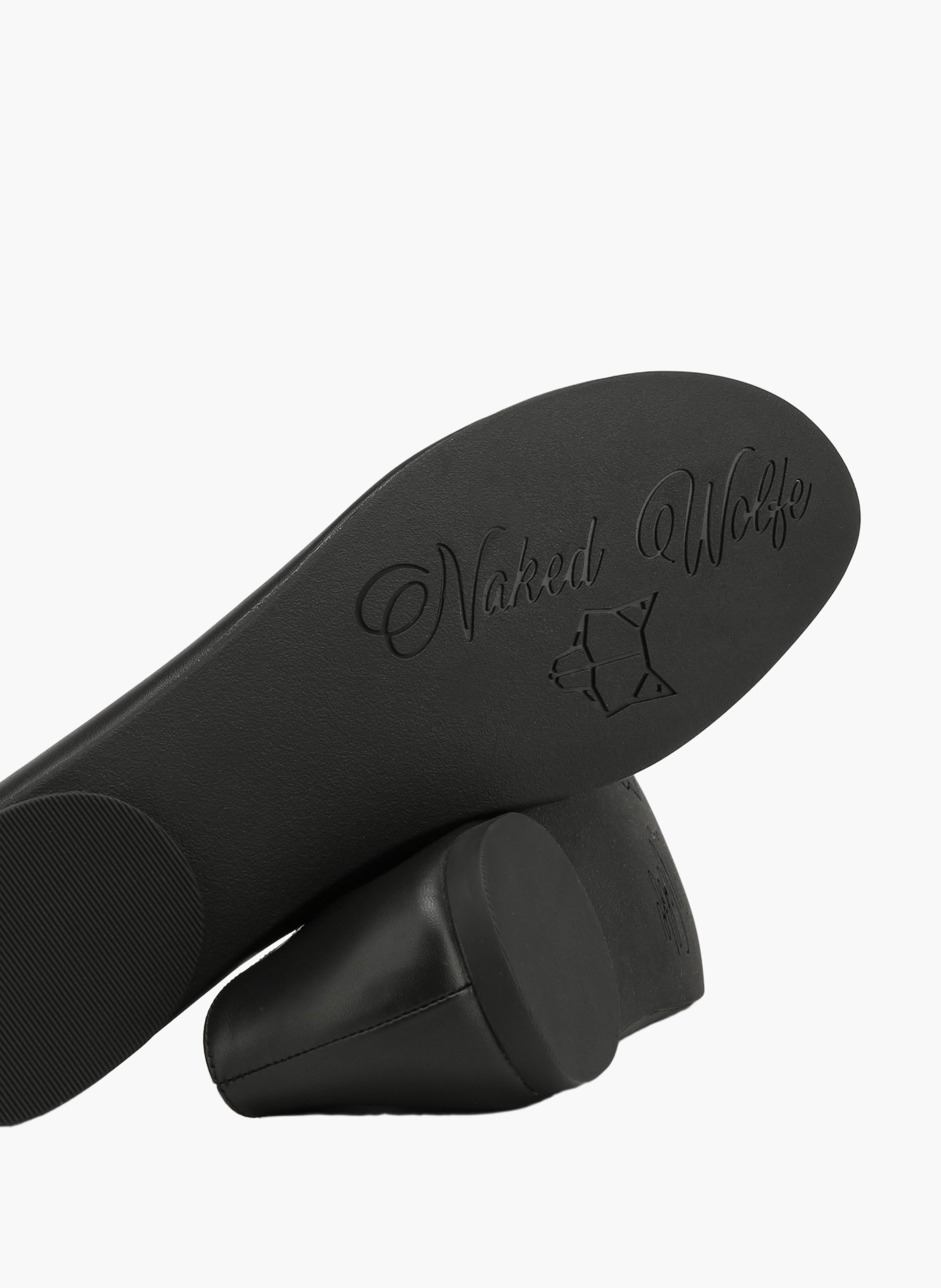 Yuzu Vienna-ballerina's NAKED WOLFE Zwart