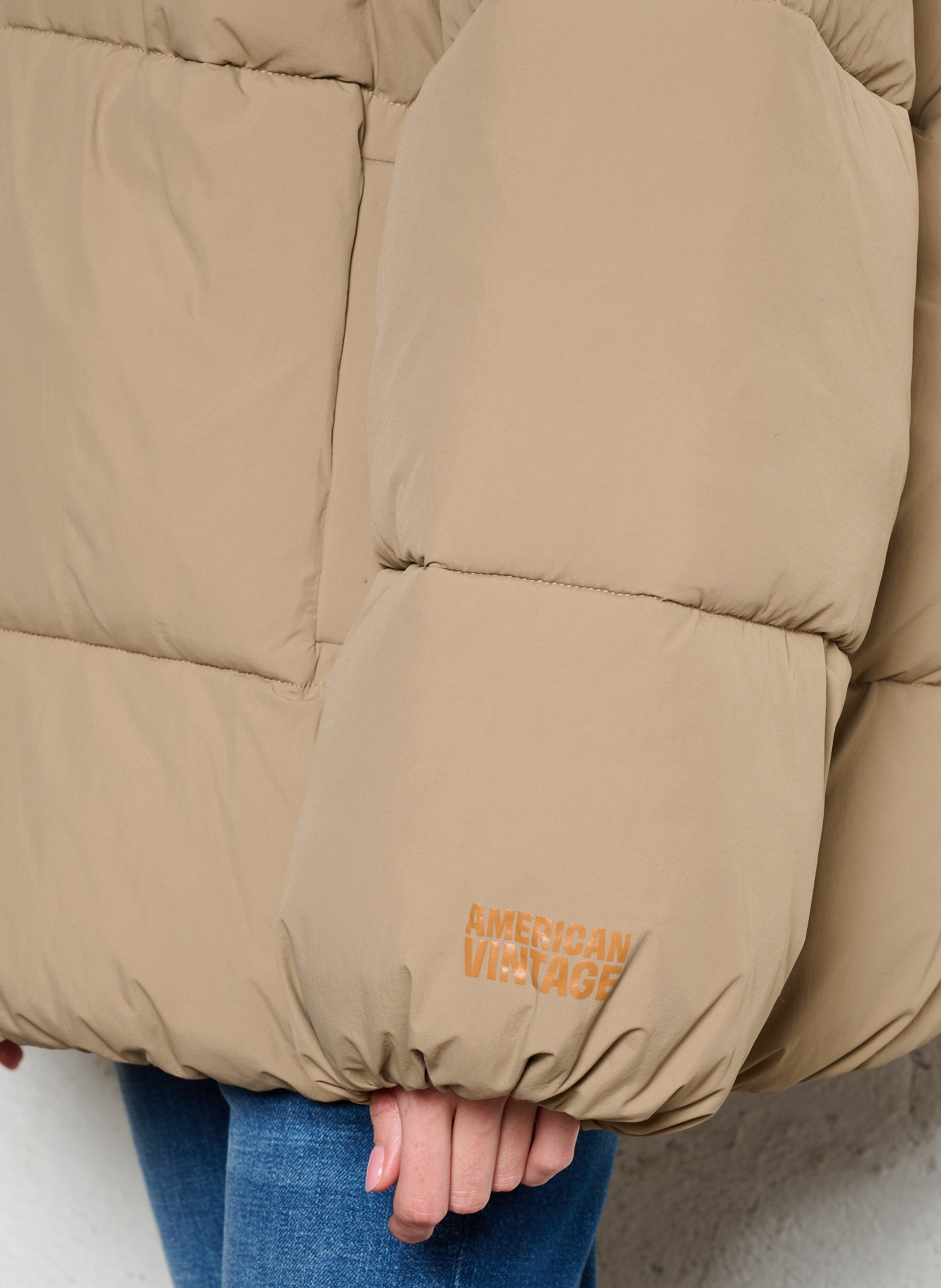 Doudoune droite col montant rofy AMERICAN VINTAGE Marron