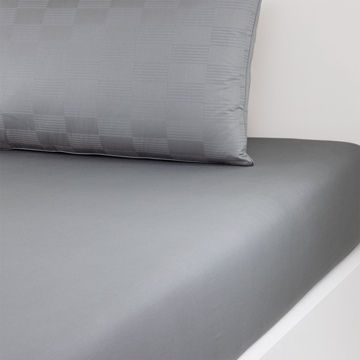 Drap housse en satin de coton, damier DESFORGES Gris