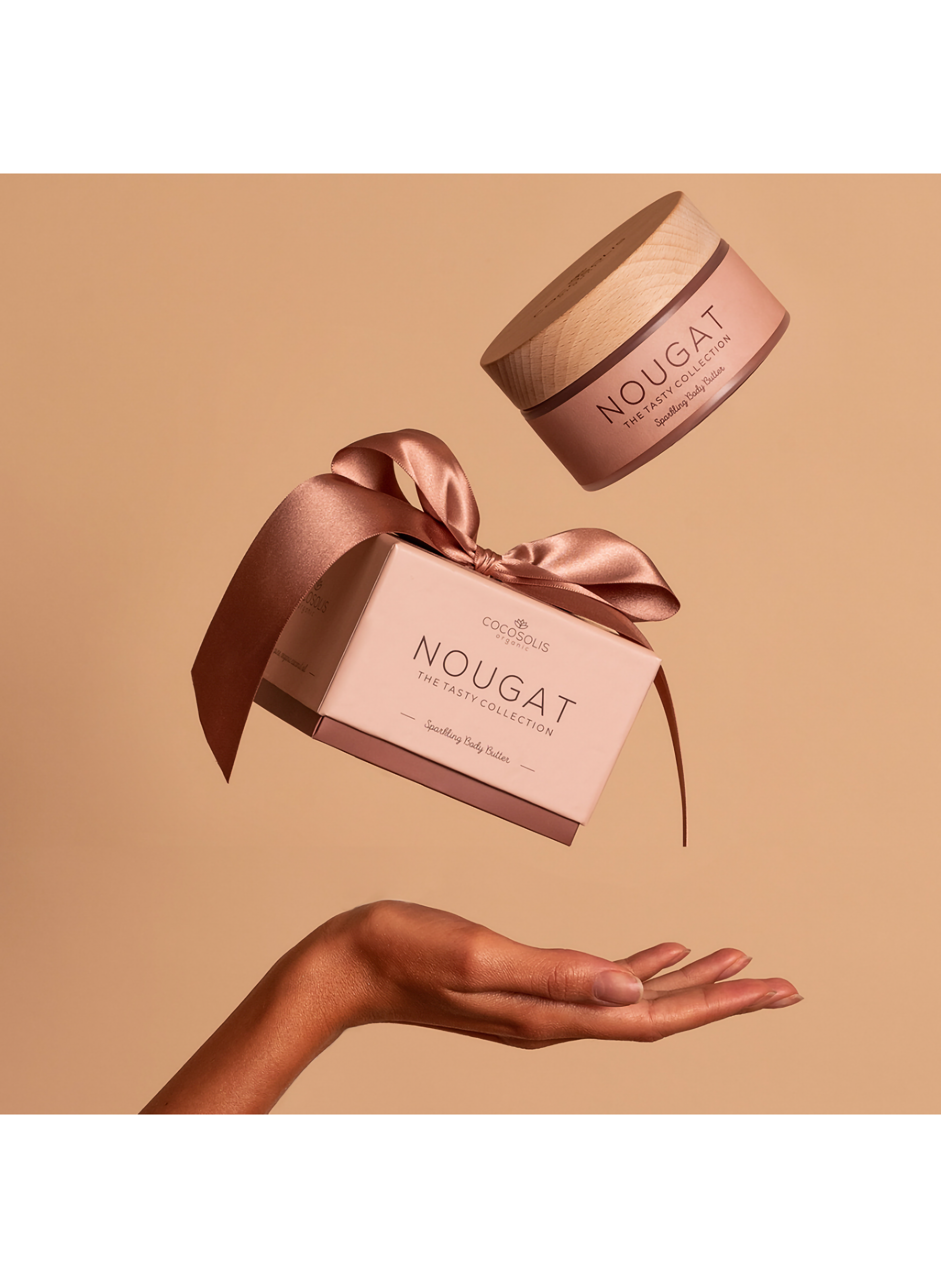 Shimmering body butter COCOSOLIS No color