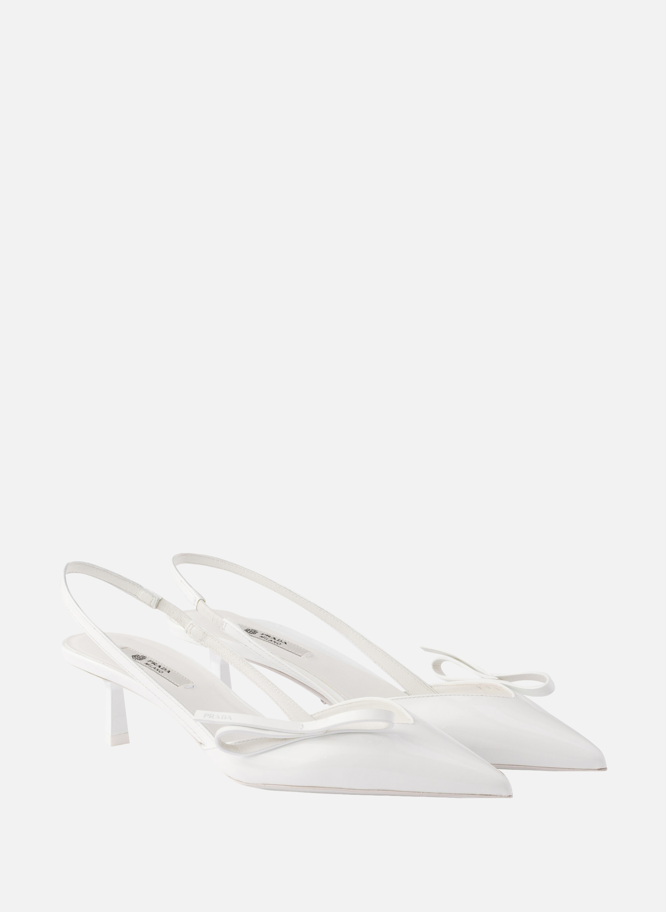 Escarpins à bride arrière en cuir verni PRADA Blanc