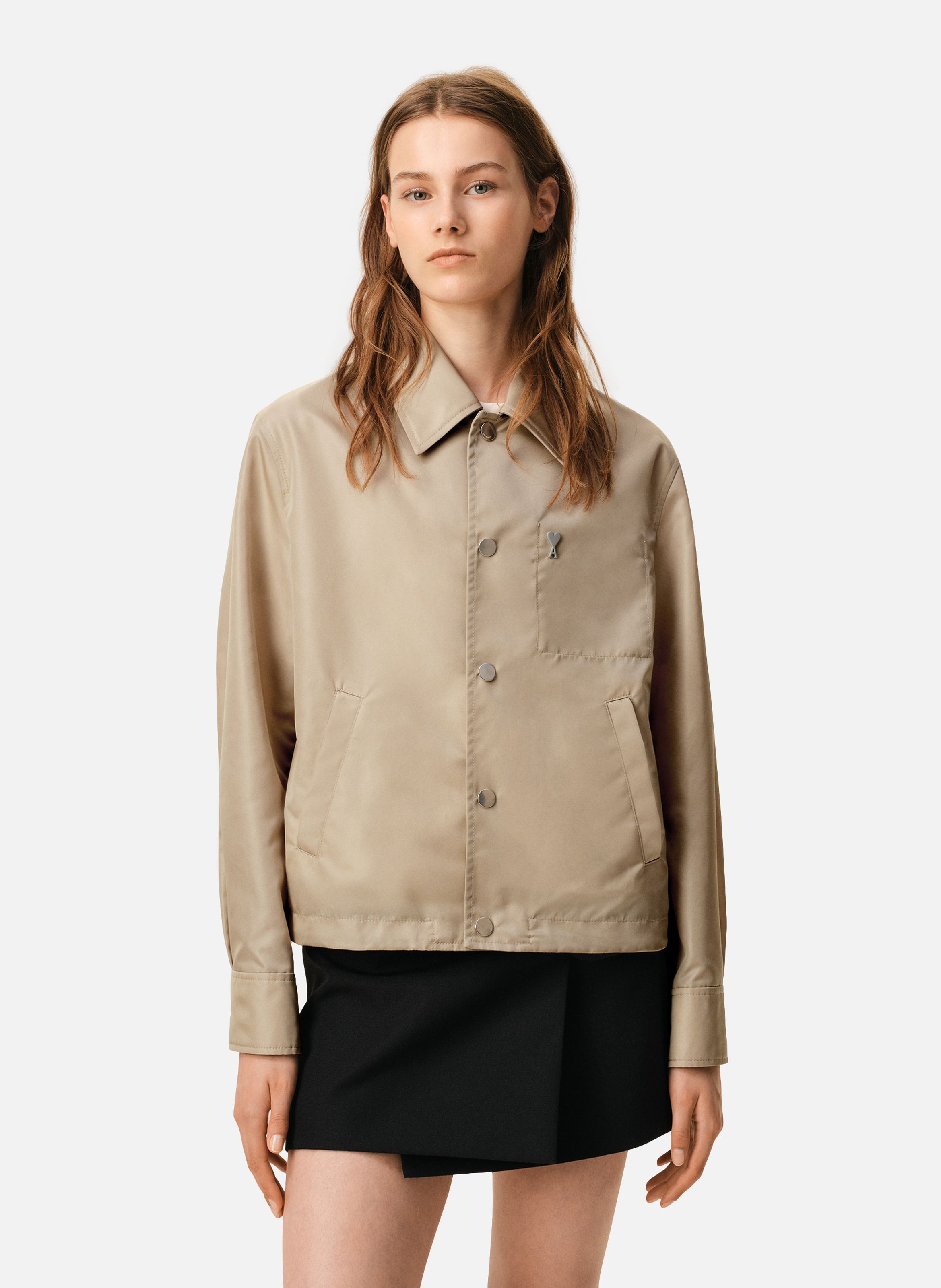 Blouson boutonné rivet ami de cœur unisexe en nylon AMI PARIS Beige