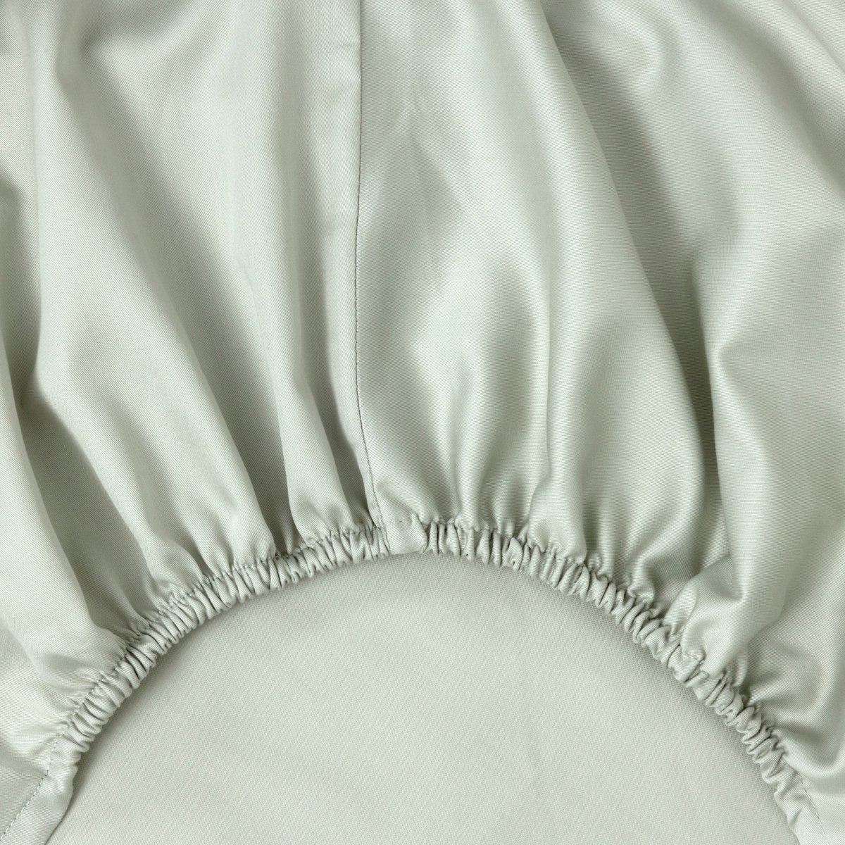 Drap housse en satin de coton, b linea BOSS HOME Vert