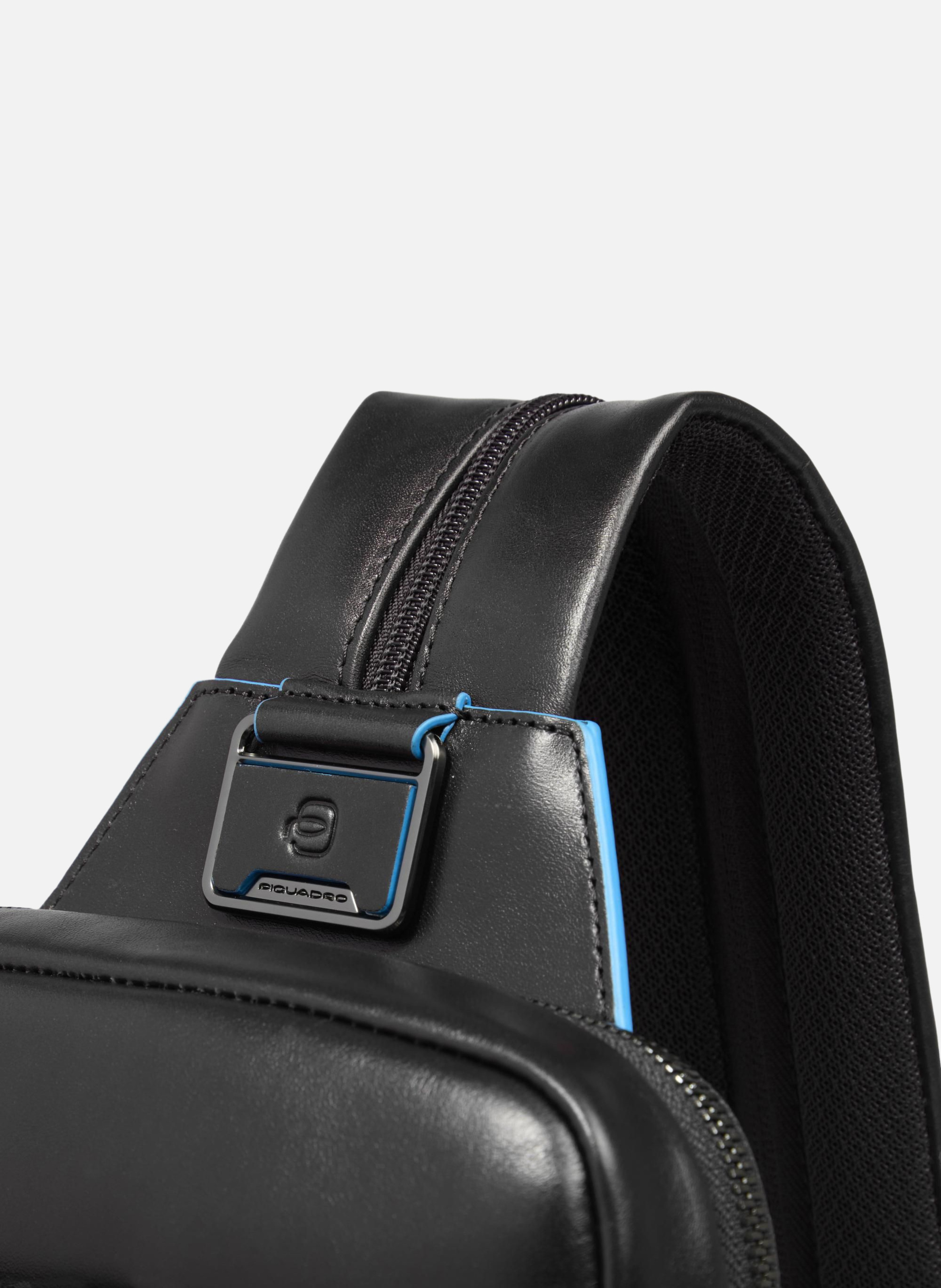 Convertible to backpack sling bag PIQUADRO Black