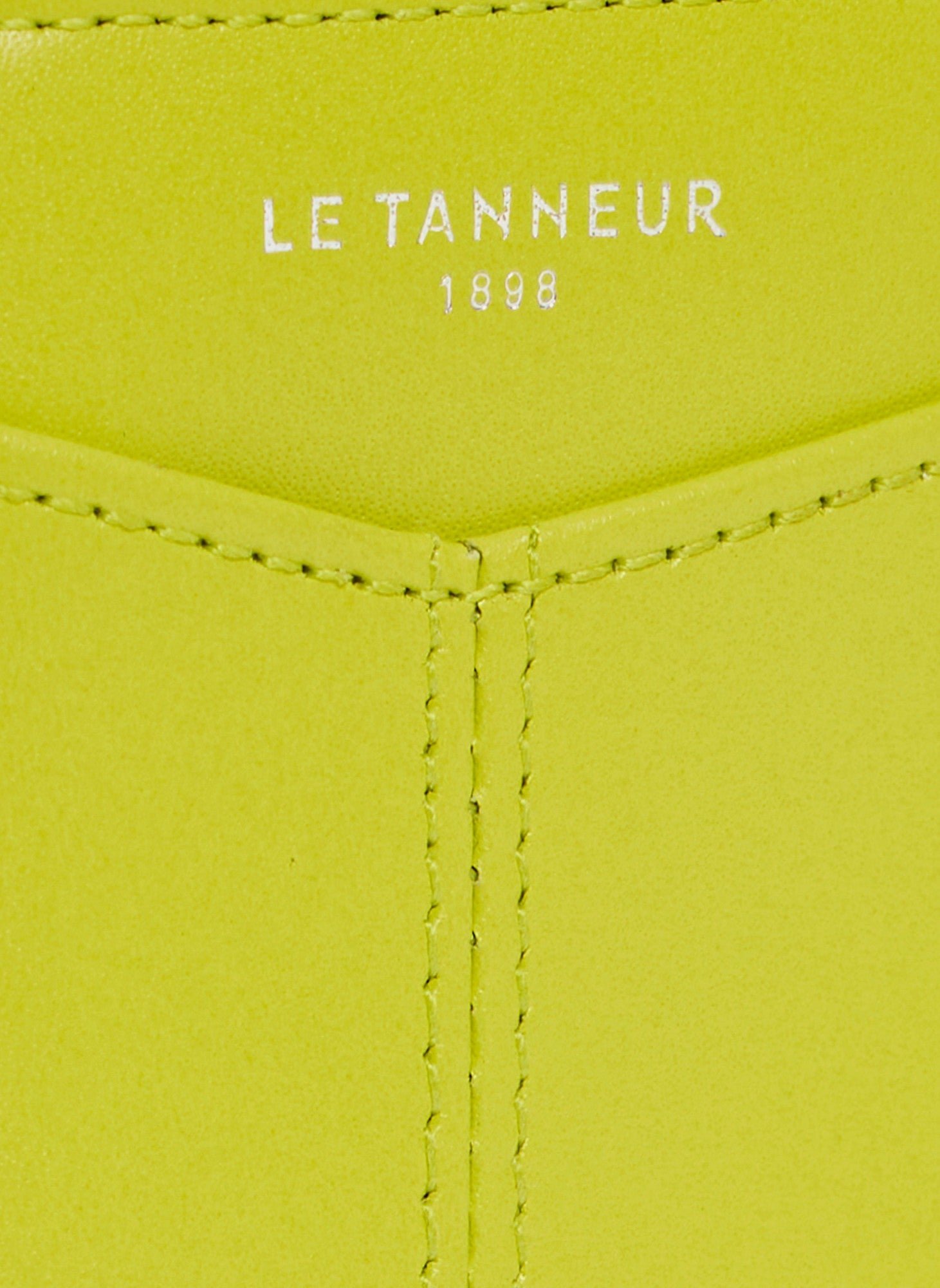 Porte cartes vertical charlotte en cuir lisse LE TANNEUR Vert