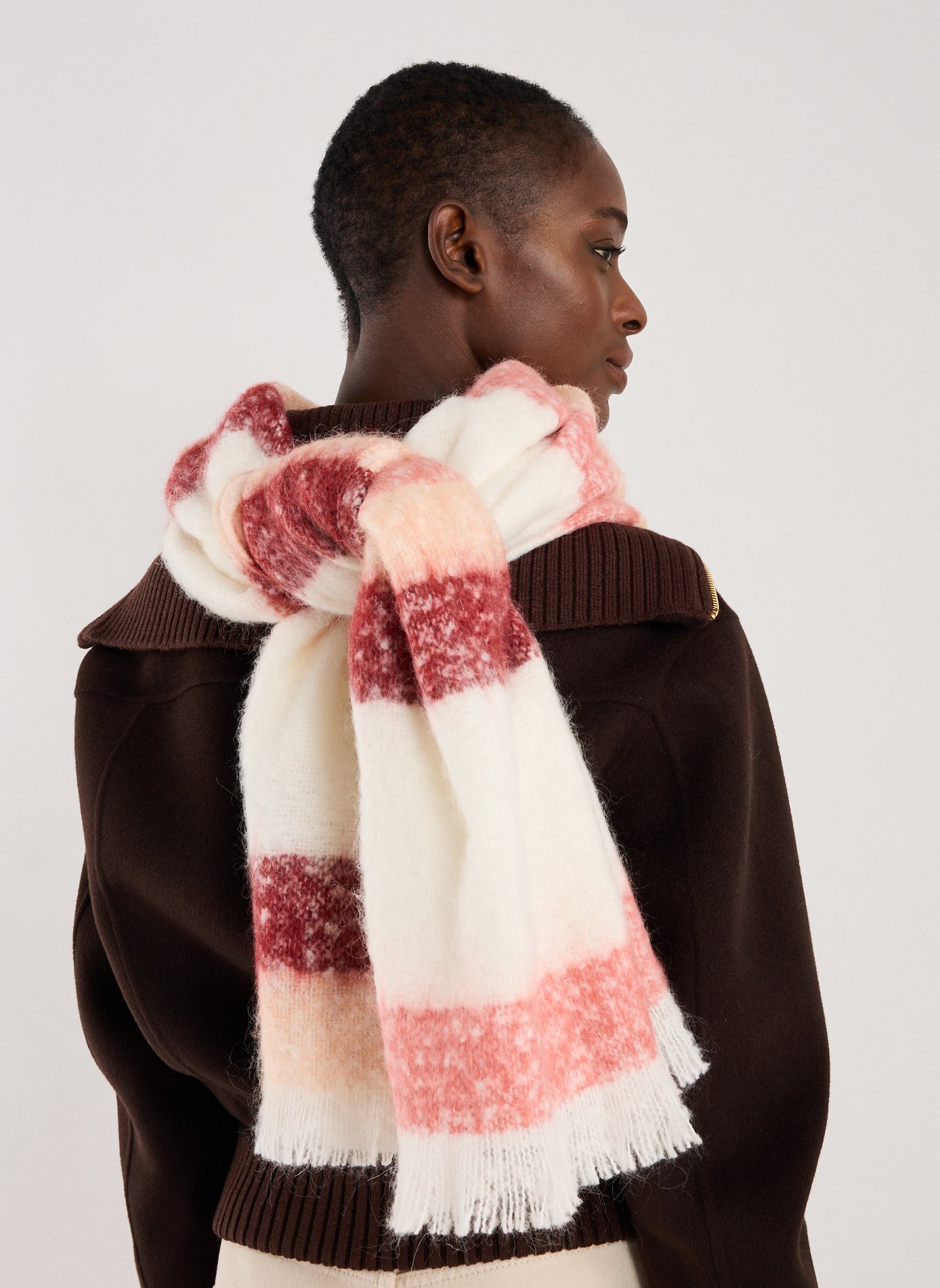 Striped scarf in blended mohair Pink